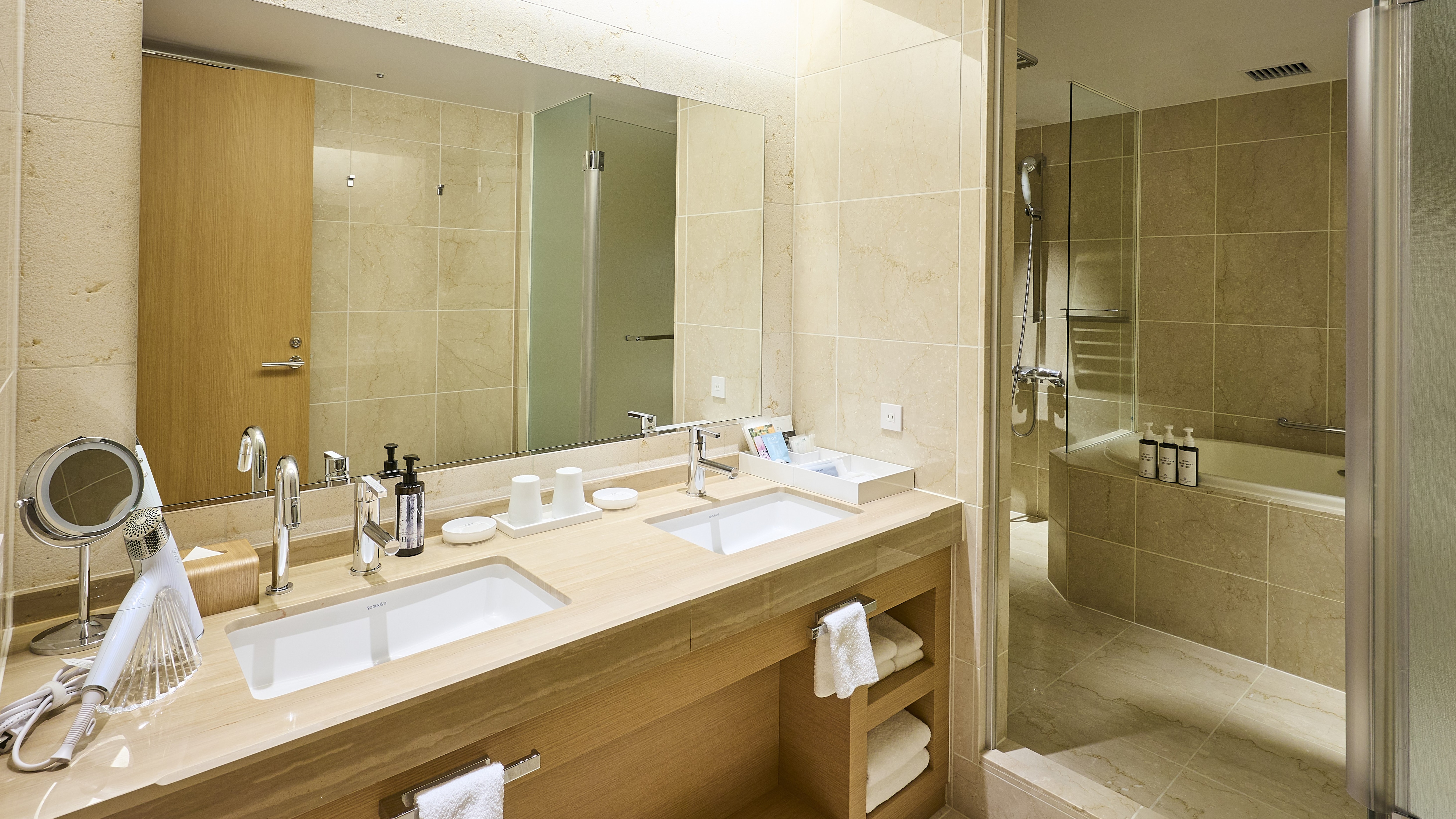 Bathroom of the Plaza Corner King room on the top floor