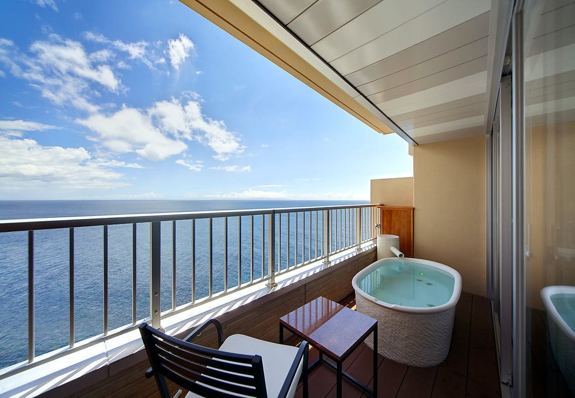 Guest room K type with open-air bath