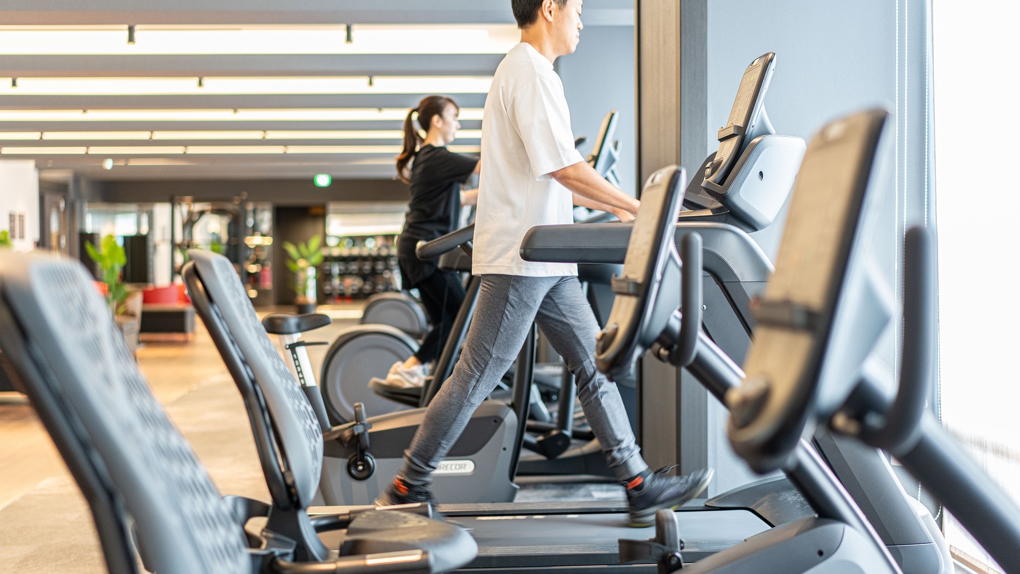 Fitness Room (Main Tower 4th floor)