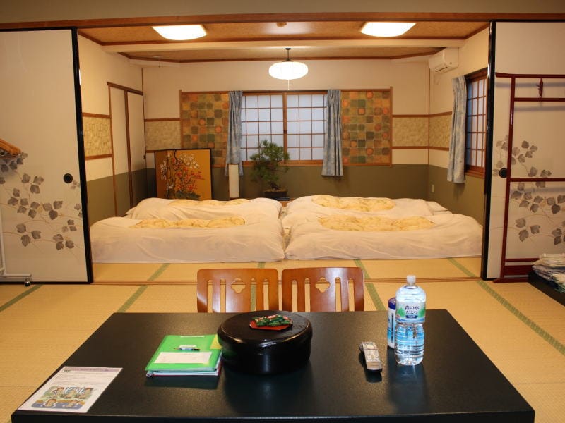 24 tatami Japanese room