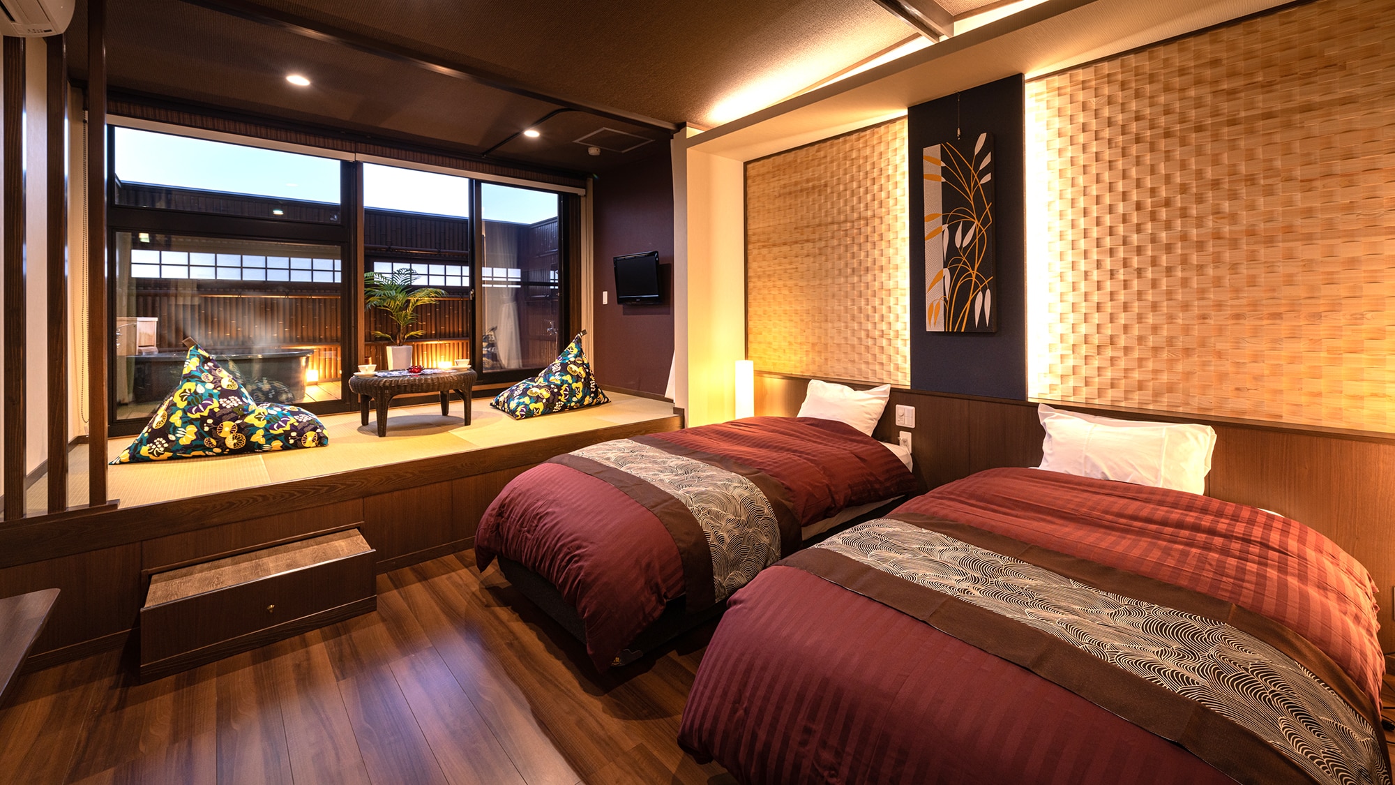 ■Renovated Japanese-Western style twin room "Izeki"■