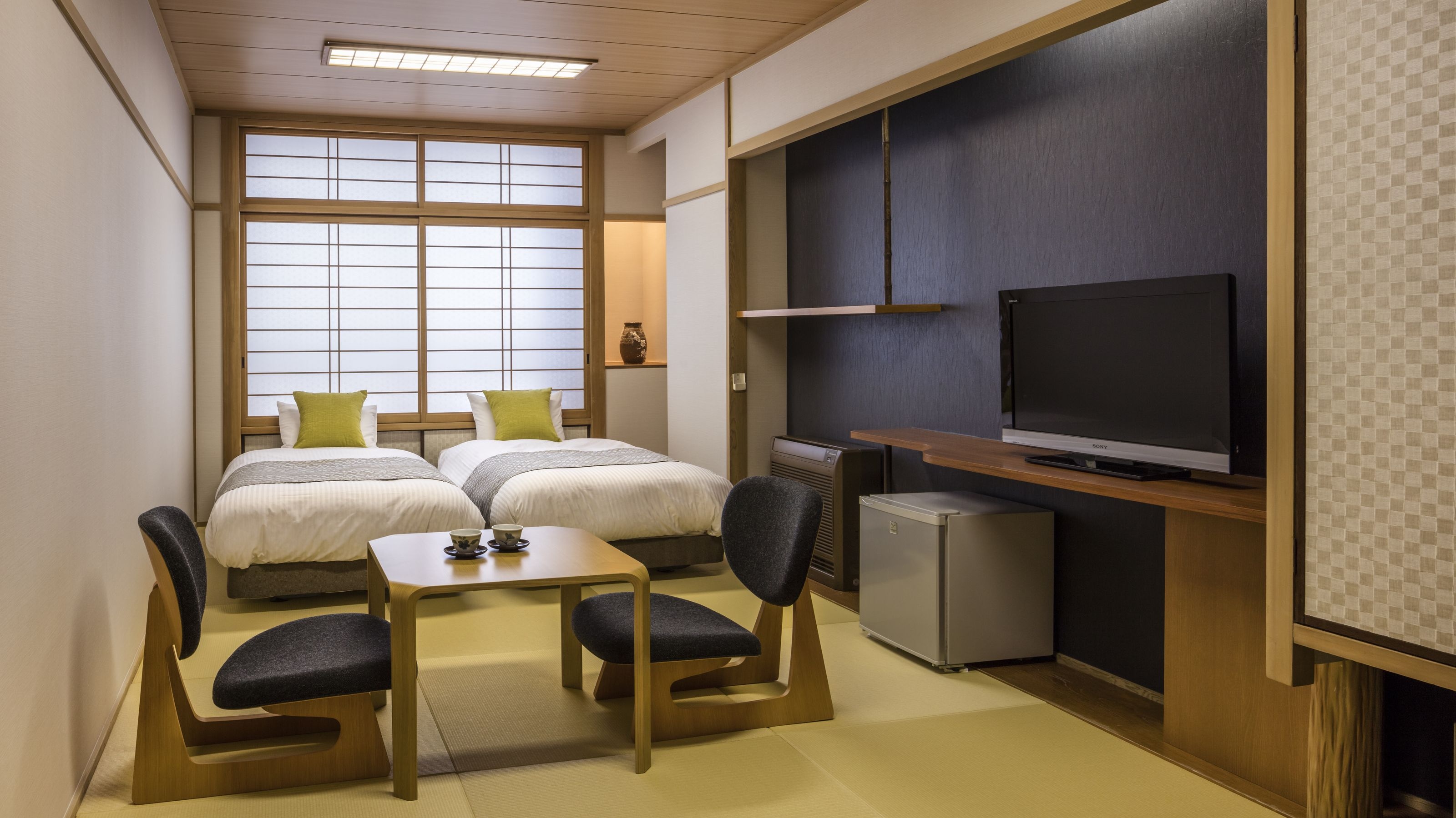 Gambar kamar twin Jepang modern ◆ Tempat tidur twin ◆ Cocok untuk perjalanan bisnis ♪