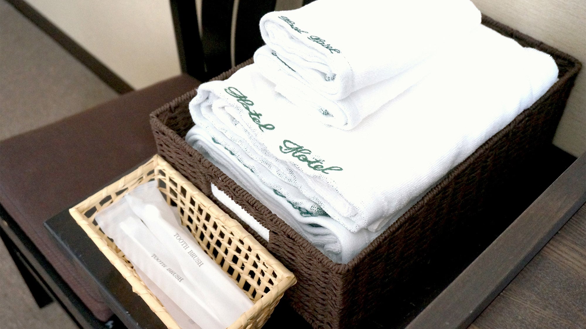 ・ [Amenity] Towels, bath towels, toothpaste sets, etc. are available.