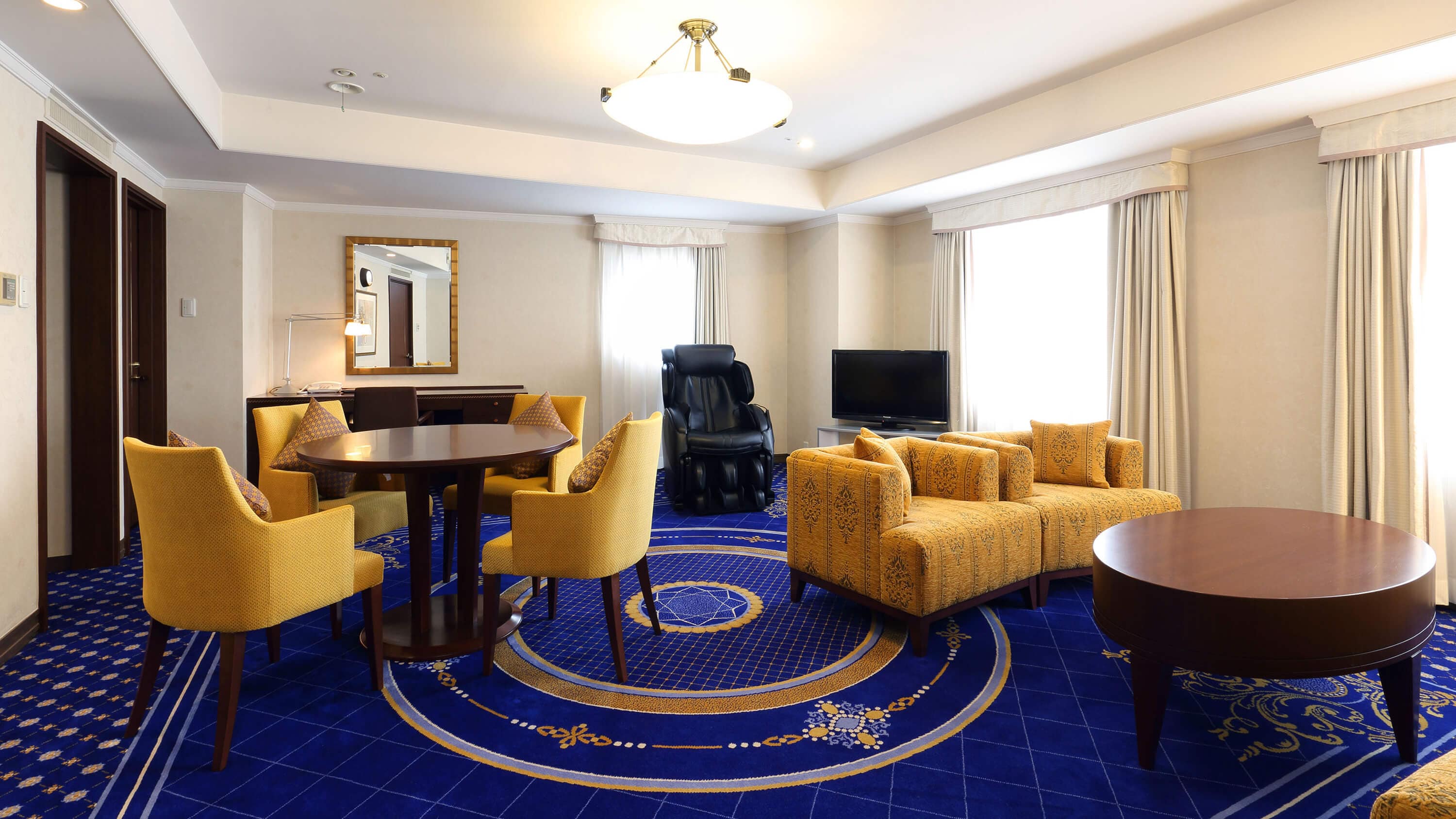 SUITE / Royal Suite -73㎡-