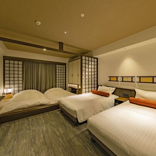 * [Kamar Twin Jepang dan Barat (gambar)] Dapat menginap hingga 4 orang