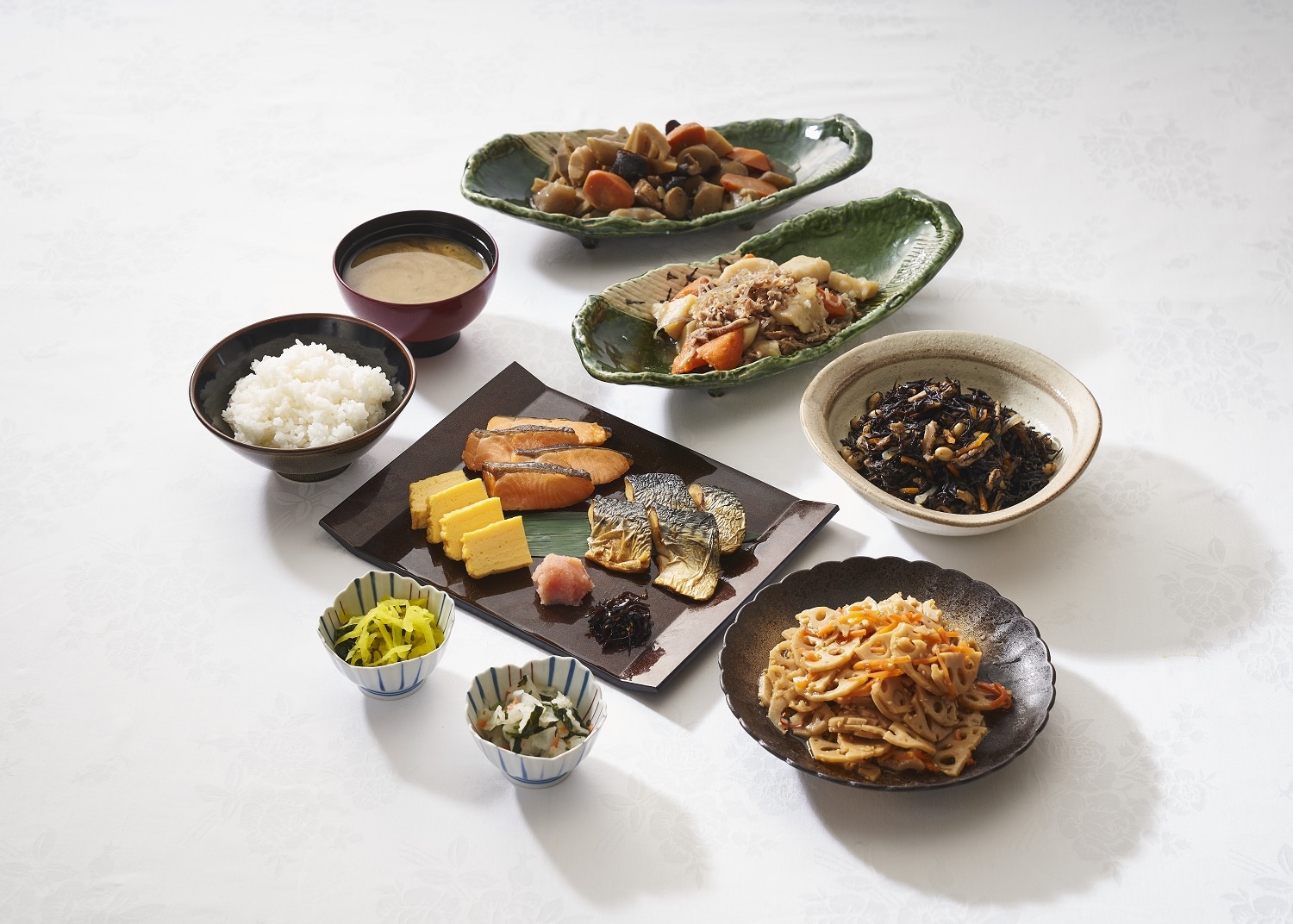 Japanese cuisine [Akane Kuriya]