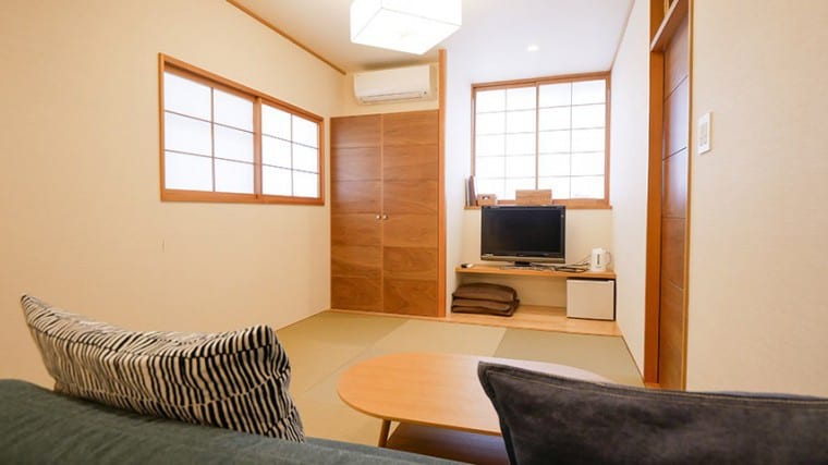 [Relaxed de Zen] Japanese-Western style room