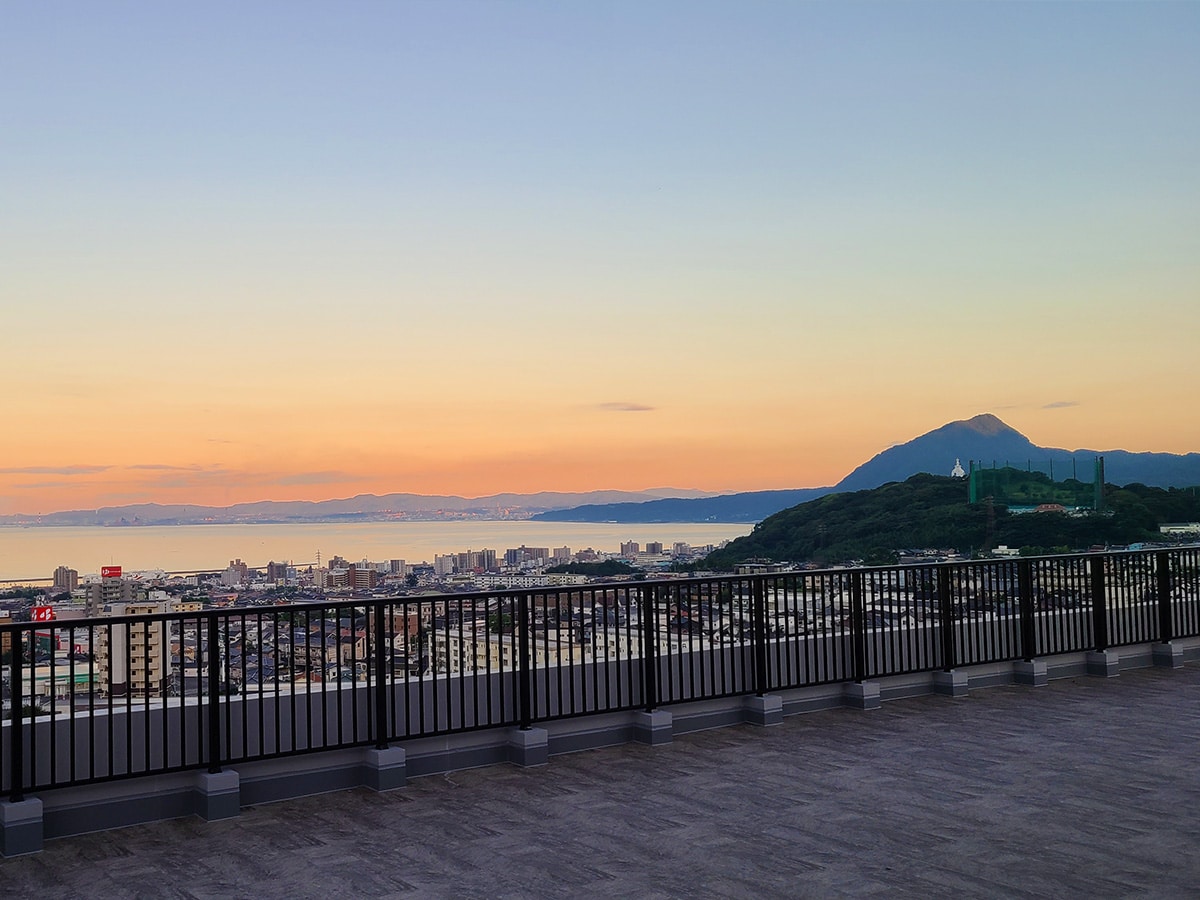 Observation terrace (Beppu Bay side) in the evening