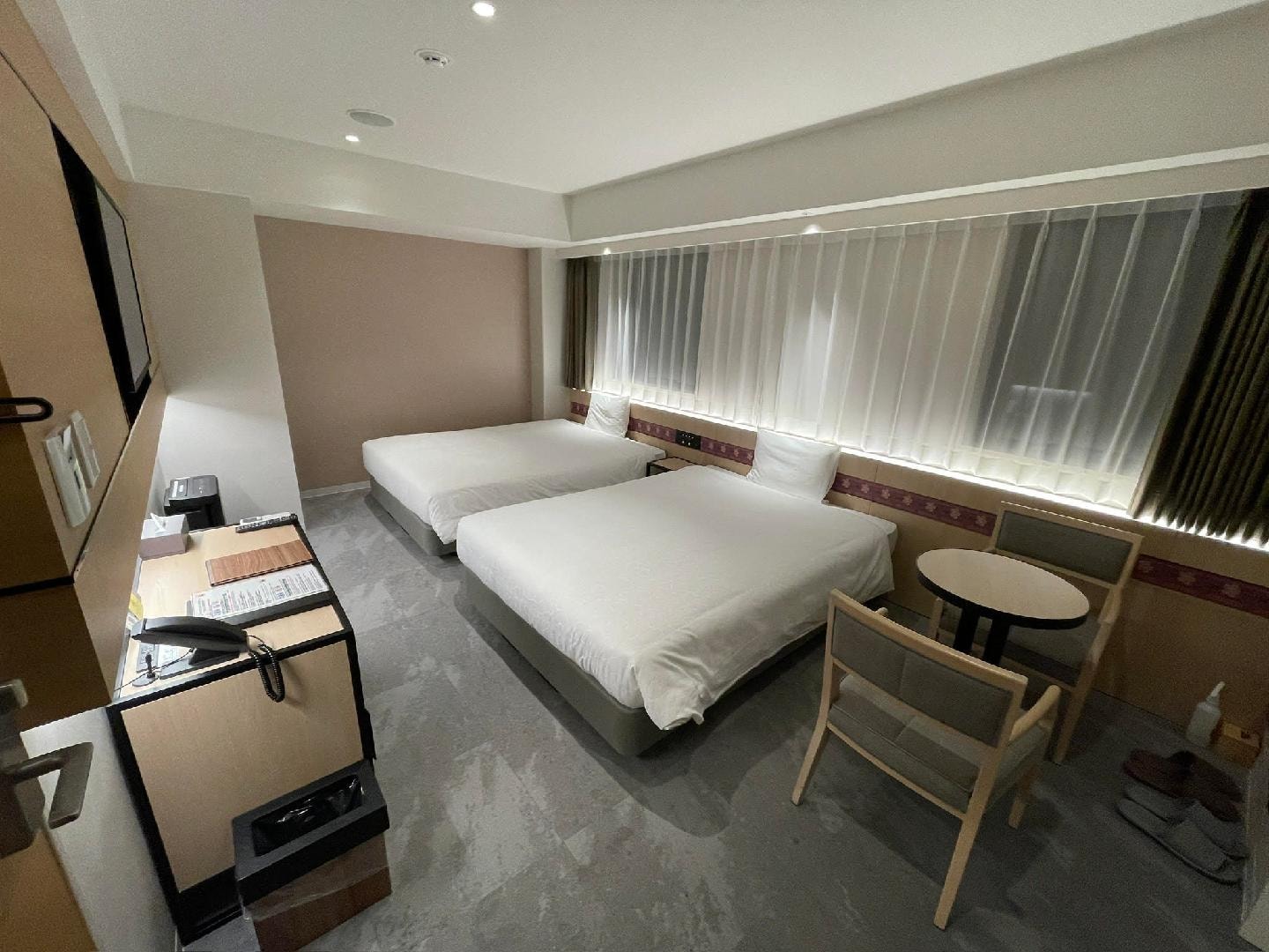 Universal Room