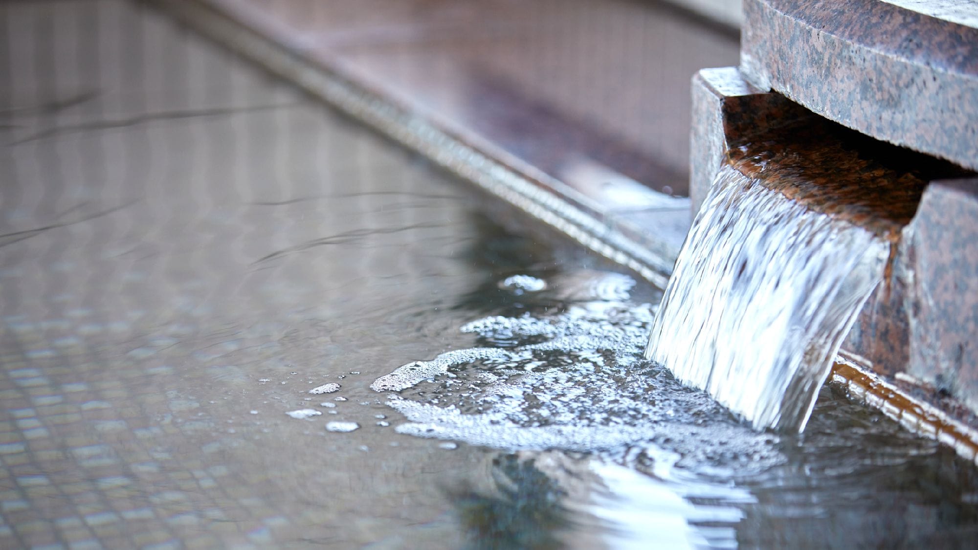 ☆ [Large public bath] Please enjoy the natural hot spring water sourced from Izu Okawa Onsen.