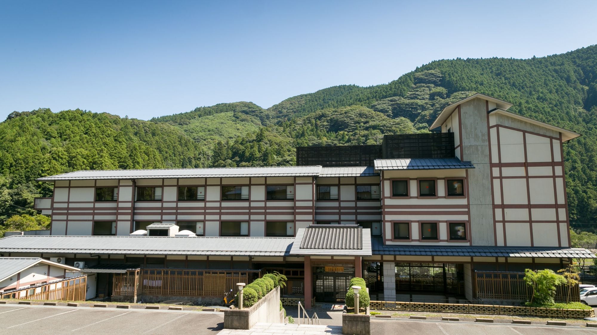 Hotel Wisata Pemandian Air Panas Ichinomata