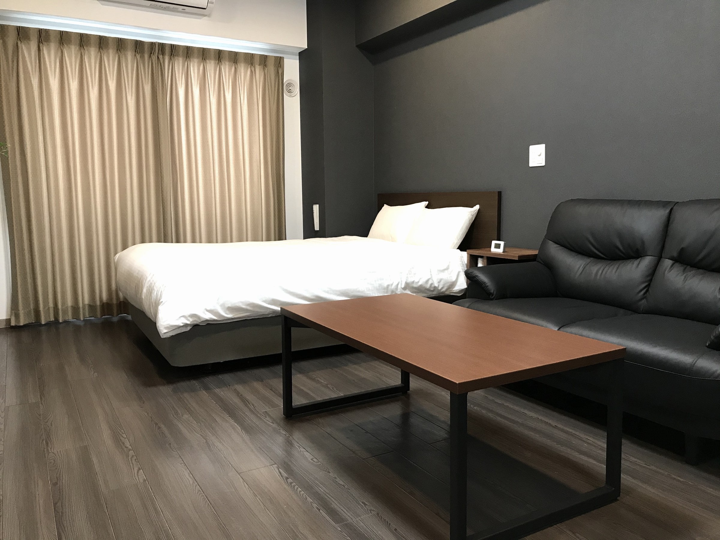 Semi-double room