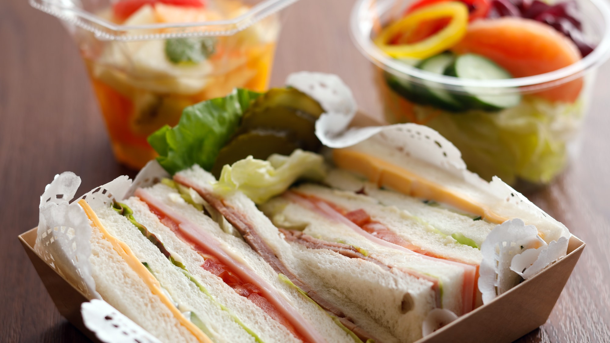 Group hotel "The Shiroyama Terrace Tsuyama Villa" delivers sandwich boxes (image)