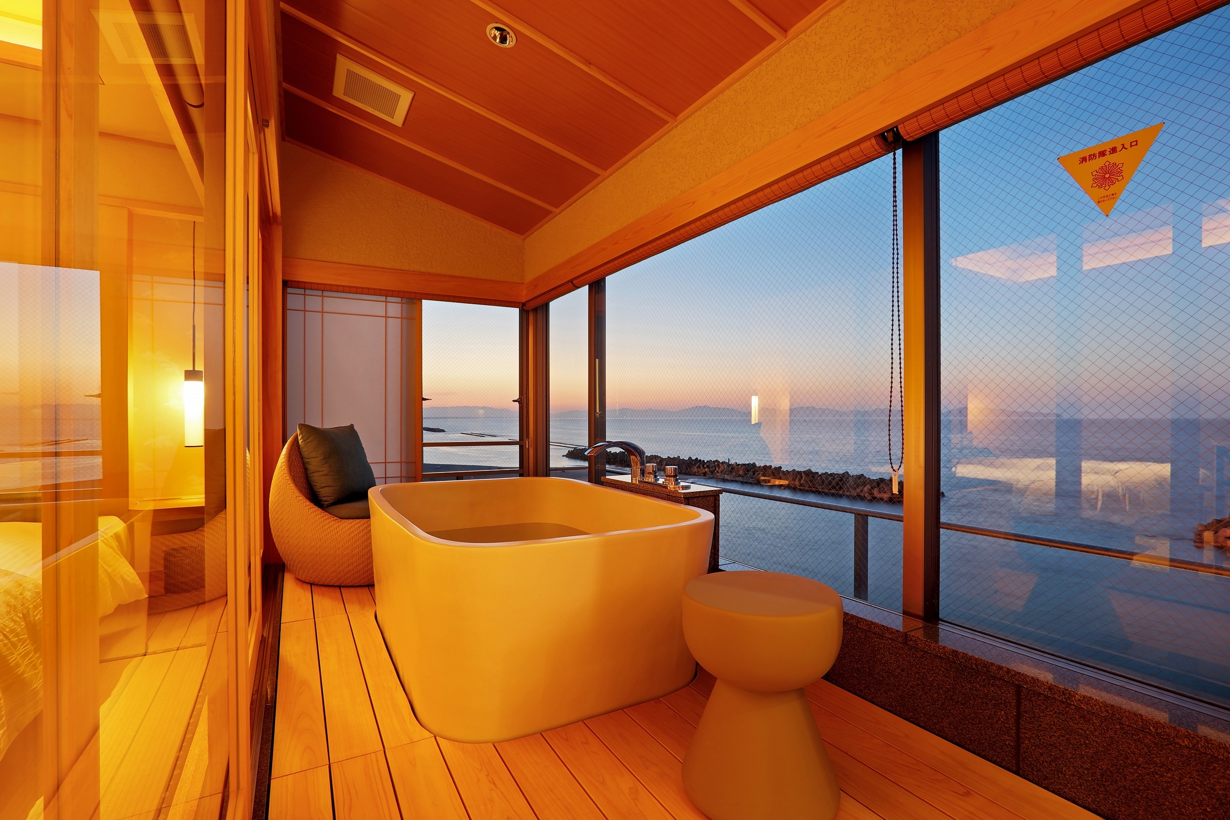 觀景浴缸雙床現代日式房（景觀）