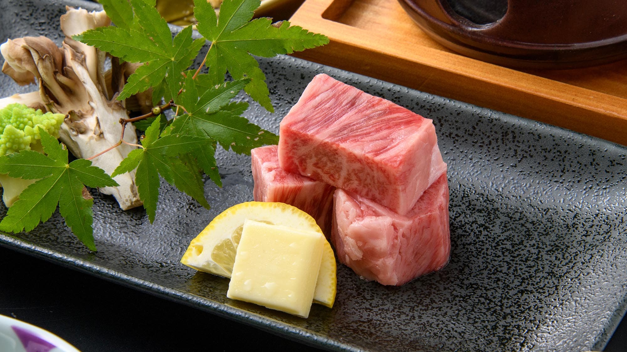 Dinner: Touji bento with beef steak. *Dish image