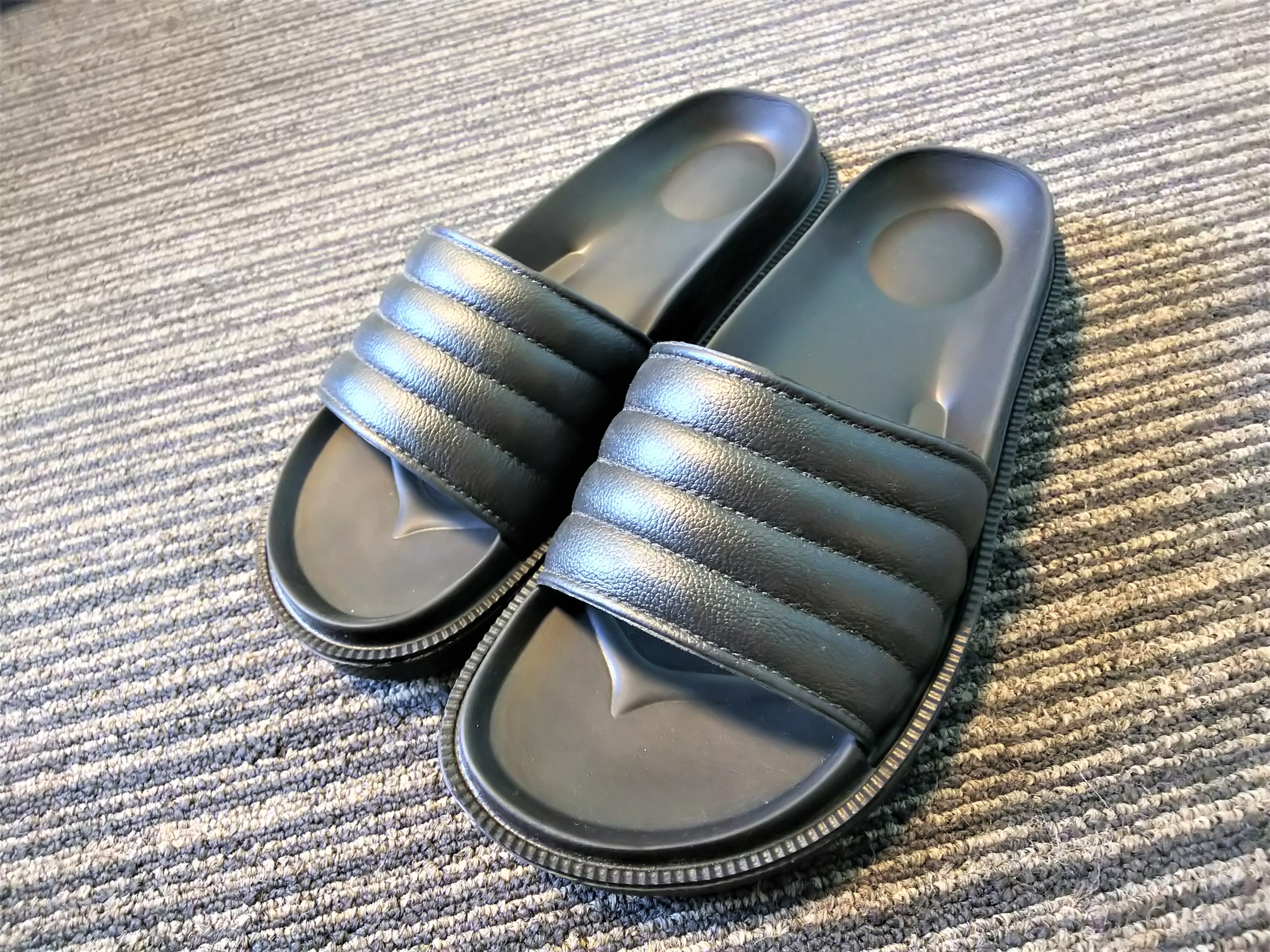 Outdoor room sandals