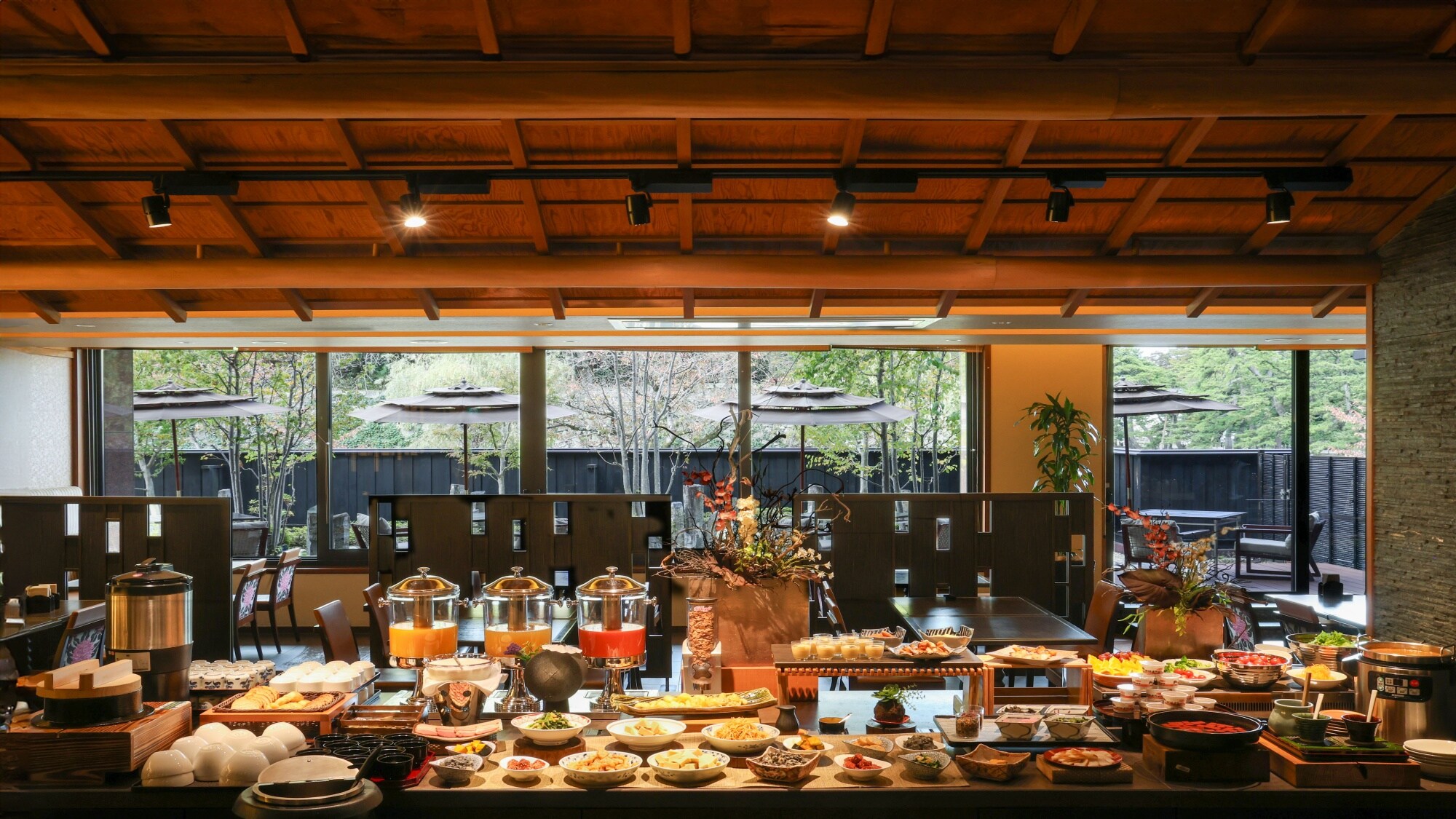 Healthy breakfast featuring ingredients from Shiga Prefecture | Japanese buffet style