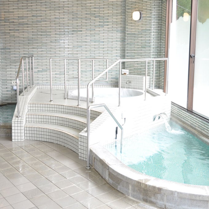 Jacuzzi
