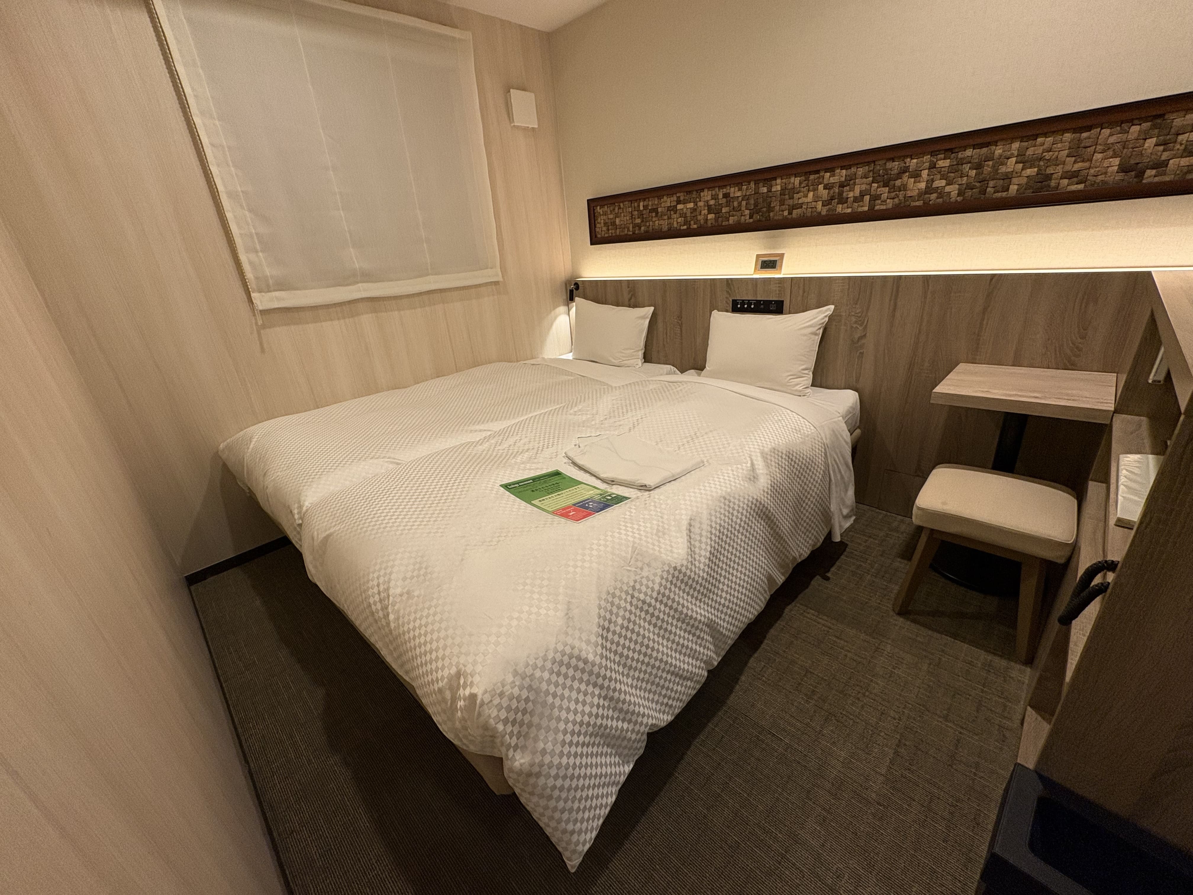 Hollywood Twin Room