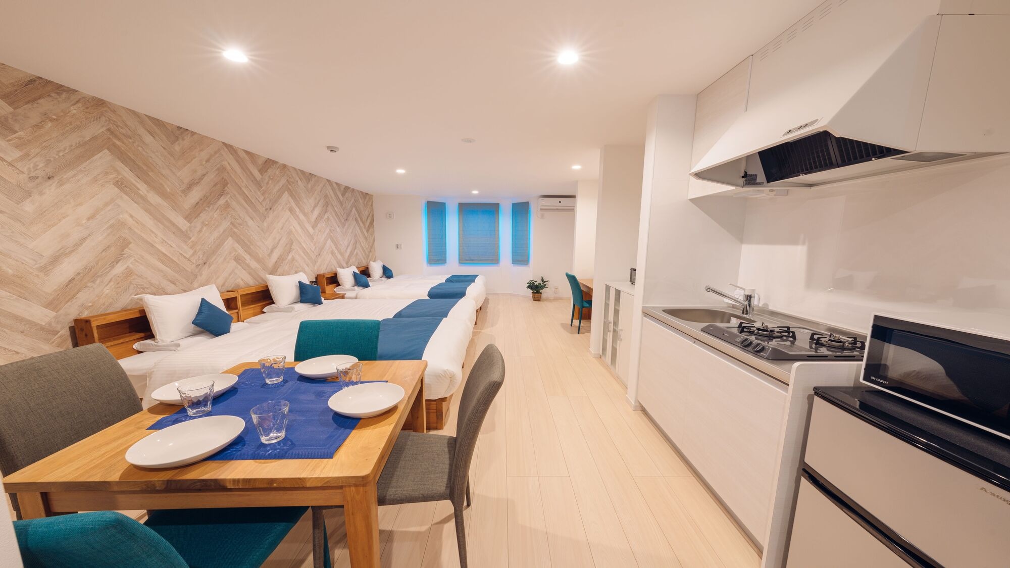 ห้องแฟมิลี่ 4 เตียง (42 ตรม.)