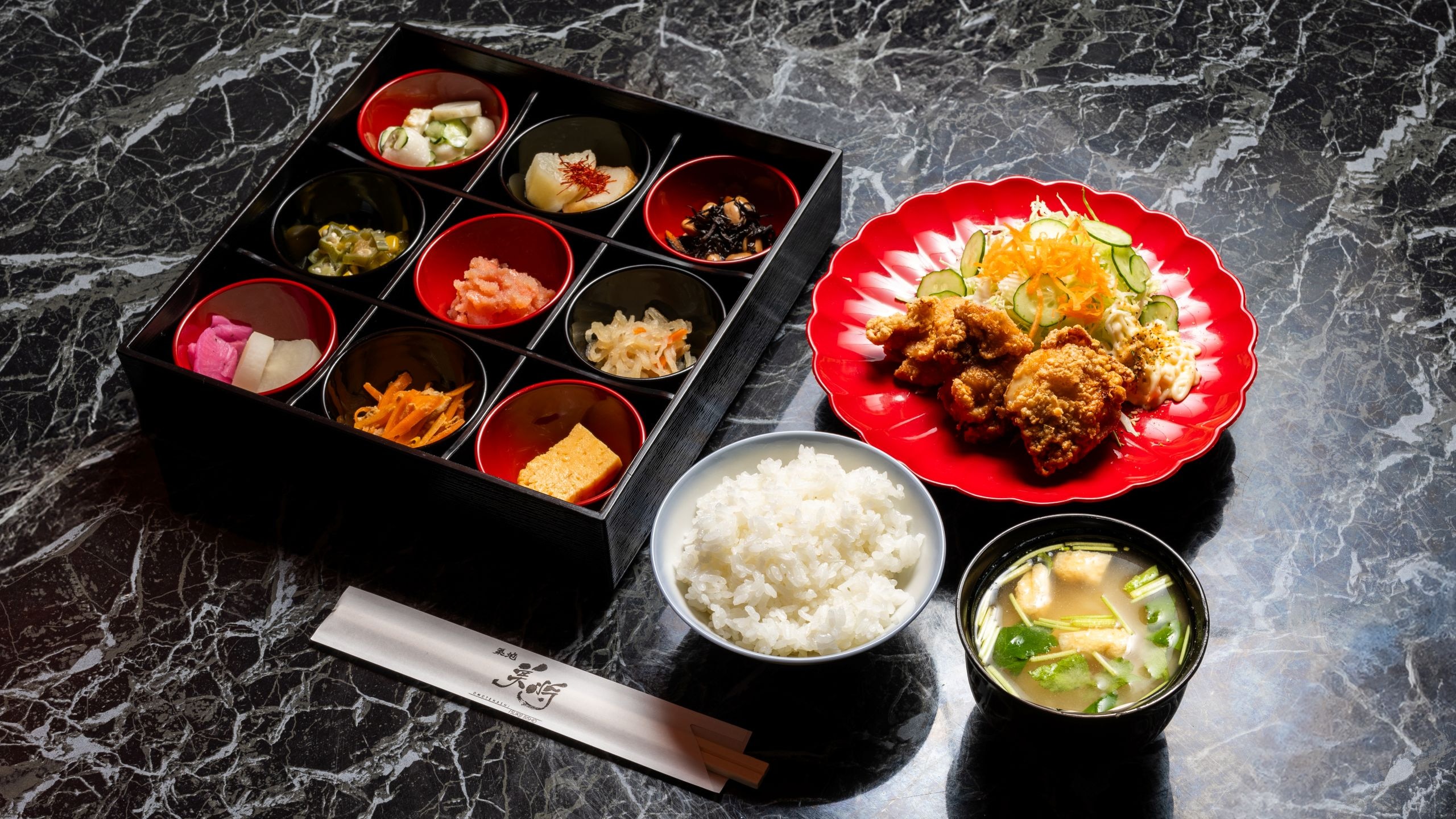 ■早餐：炸鸡套餐