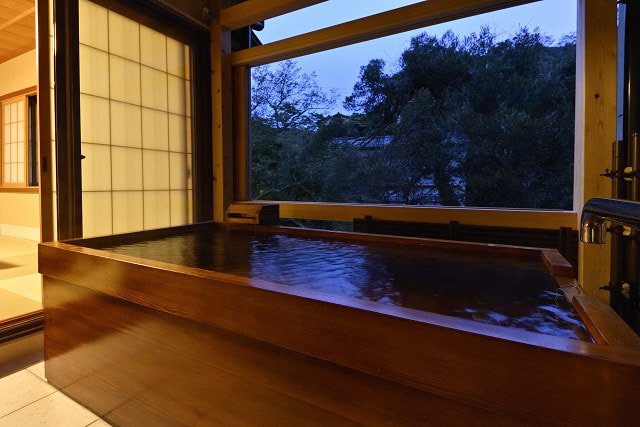 "Kawajika no Ma" Bath