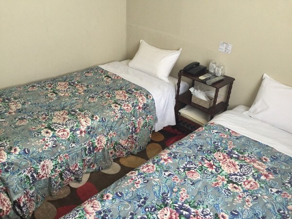 Twin room 1