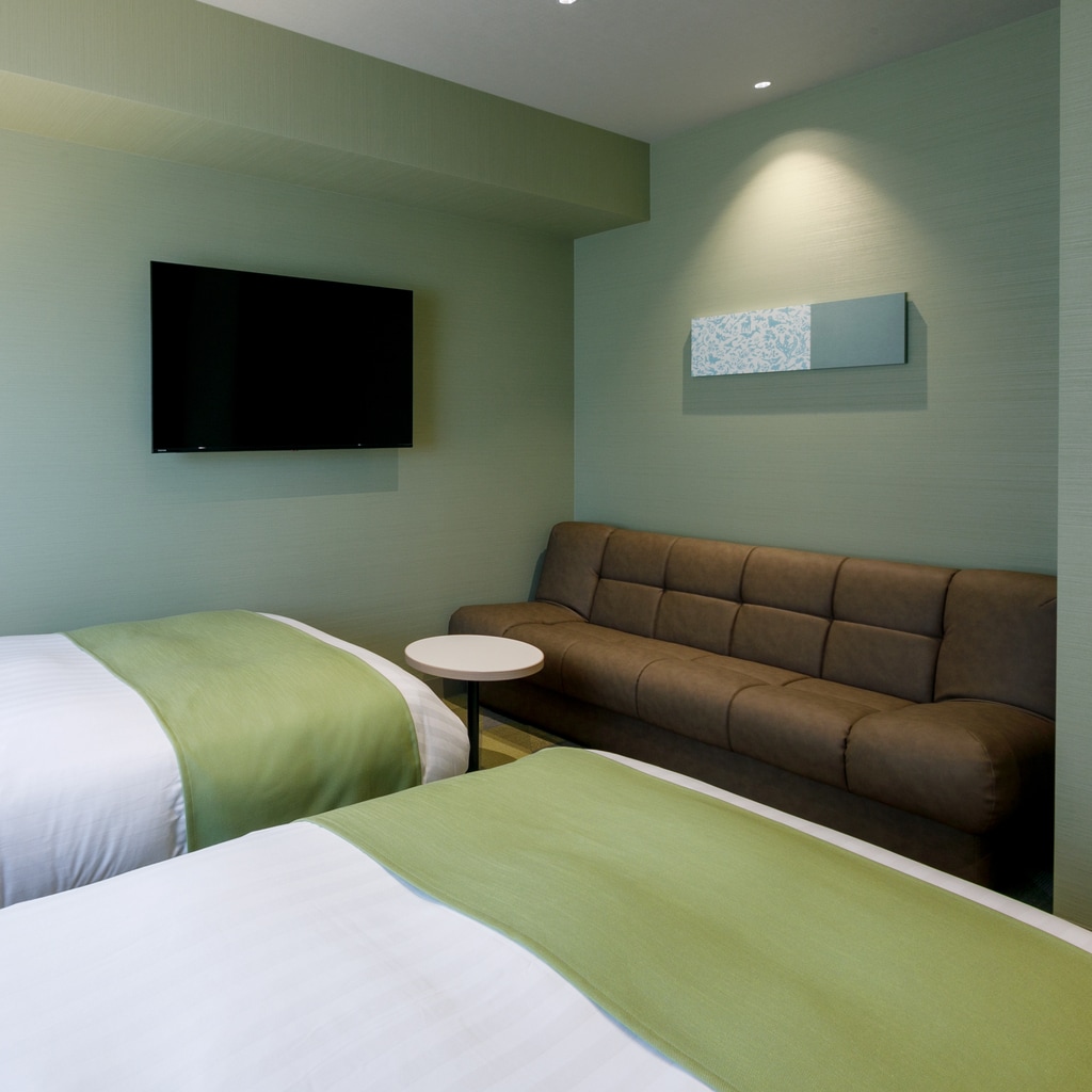 Superior Twin ｜ Sofa Bed
