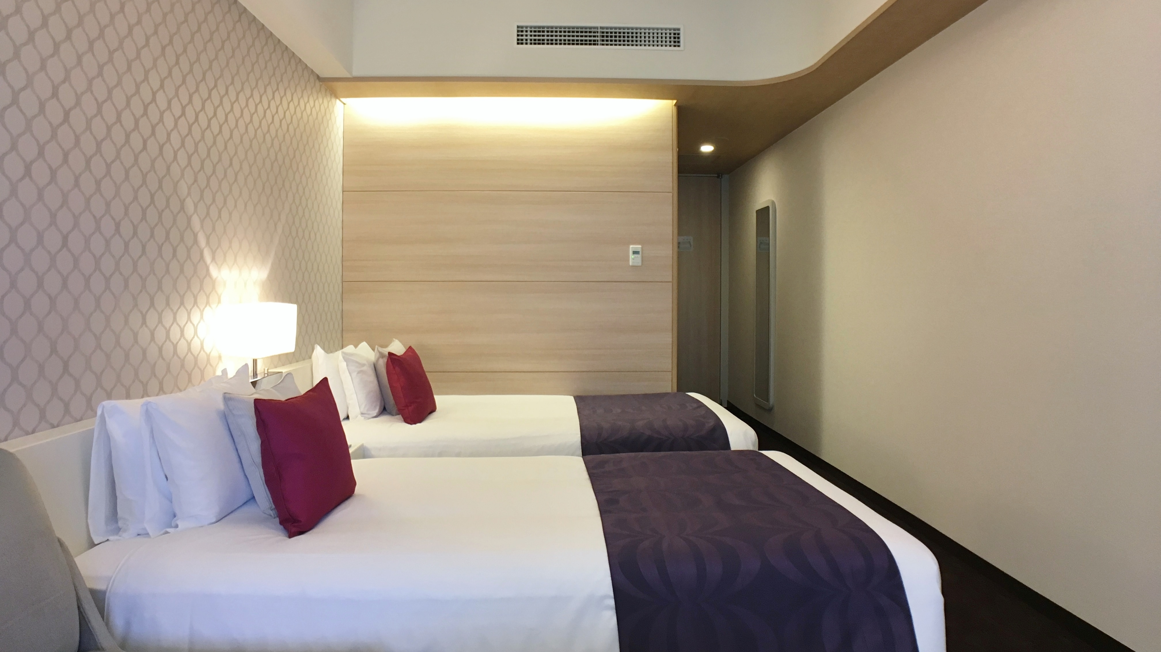□ [Guest room] Standard twin north side 21.7 square meters