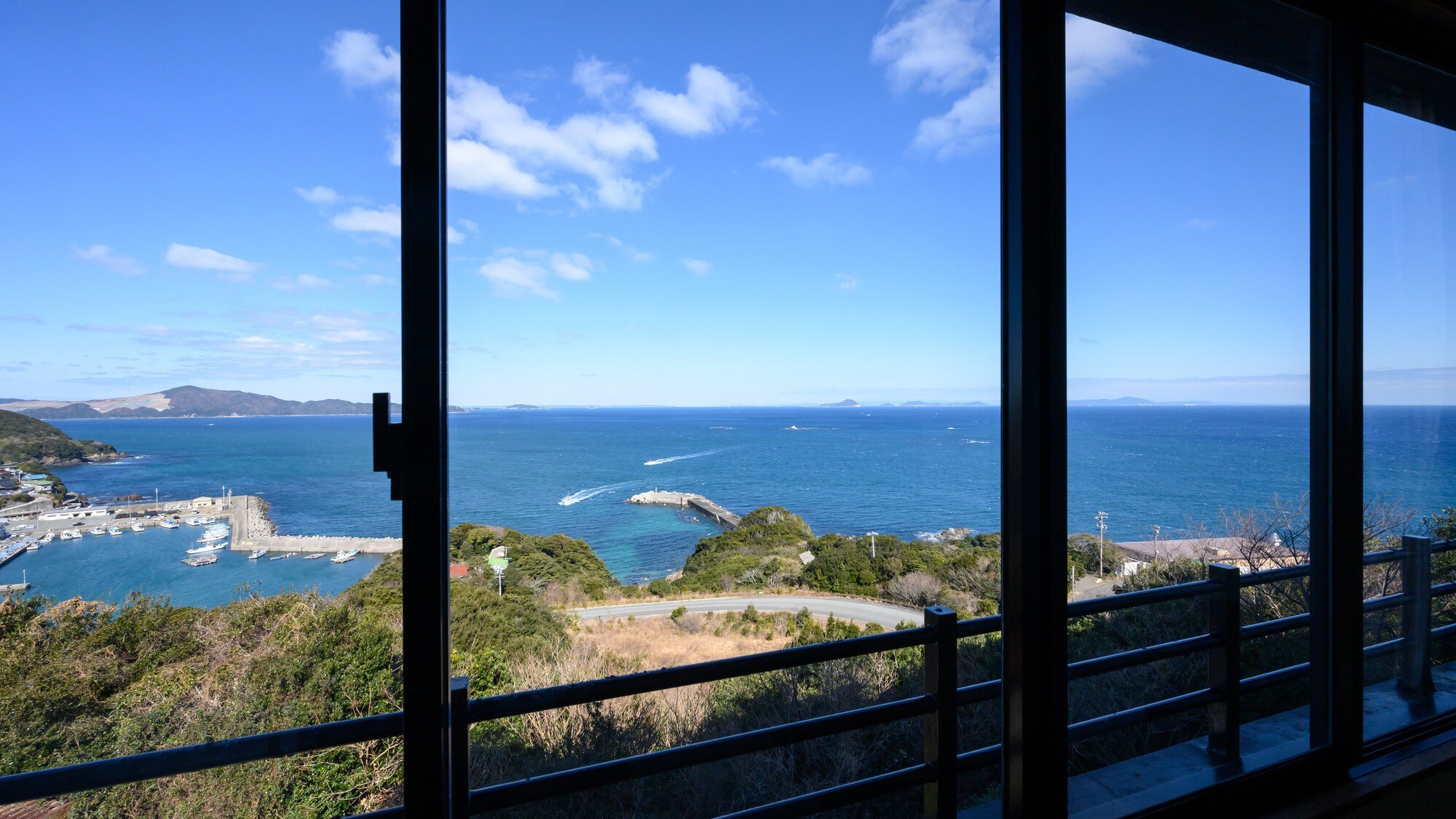 Ocean view Japanese style room [10 tatami mats]