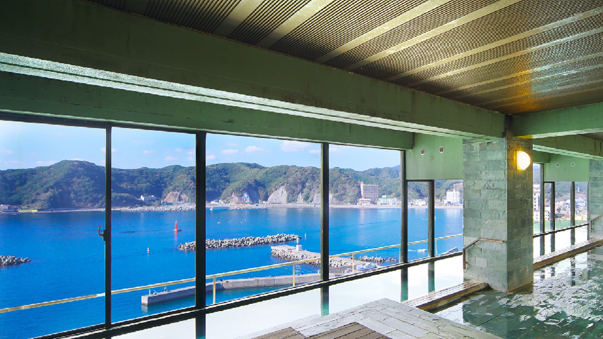 Kamar mandi besar panorama [Yumeyu]