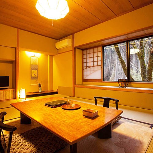 An example of a guest room in the main building