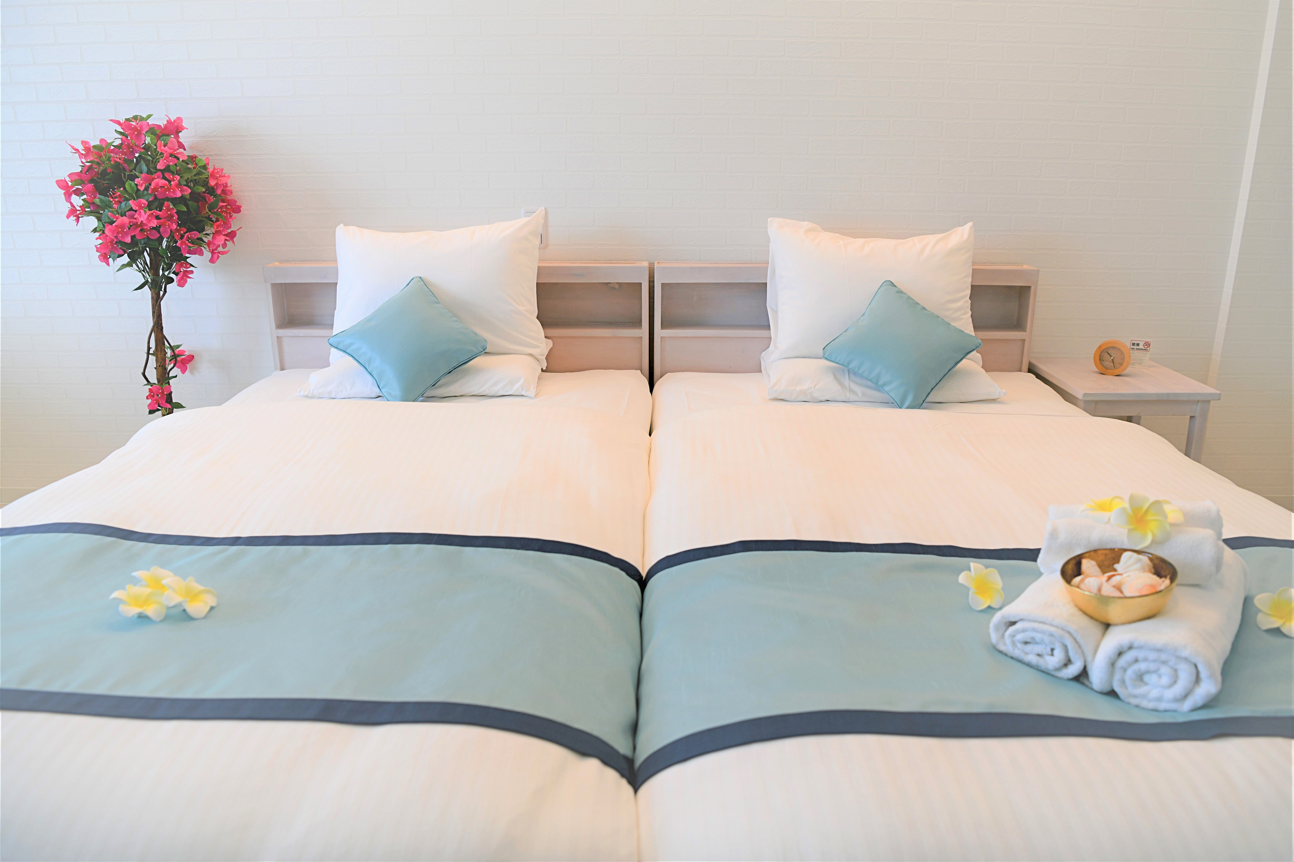 This is our original custom-made bed, so you can relax comfortably.
