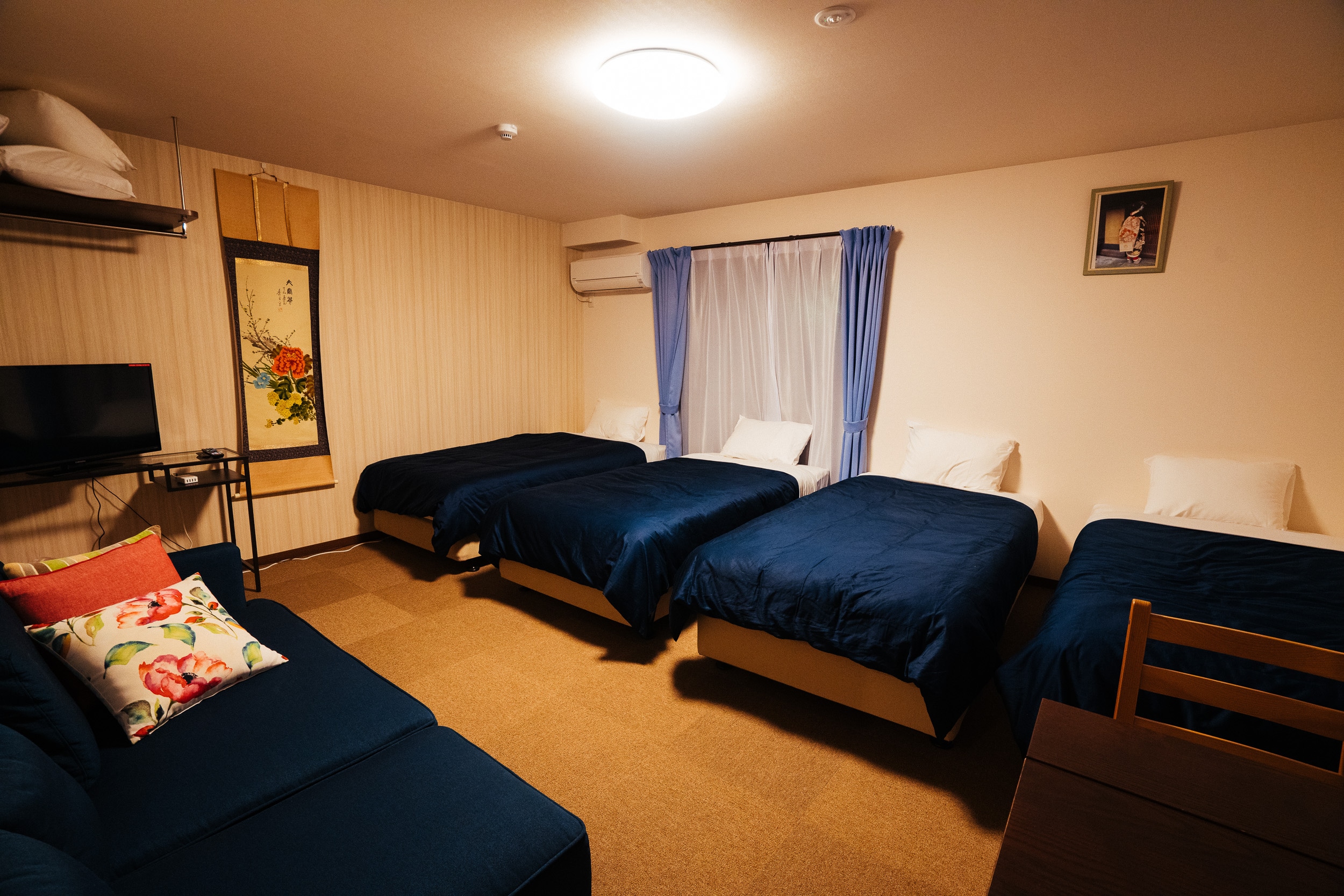 Deluxe family suite
