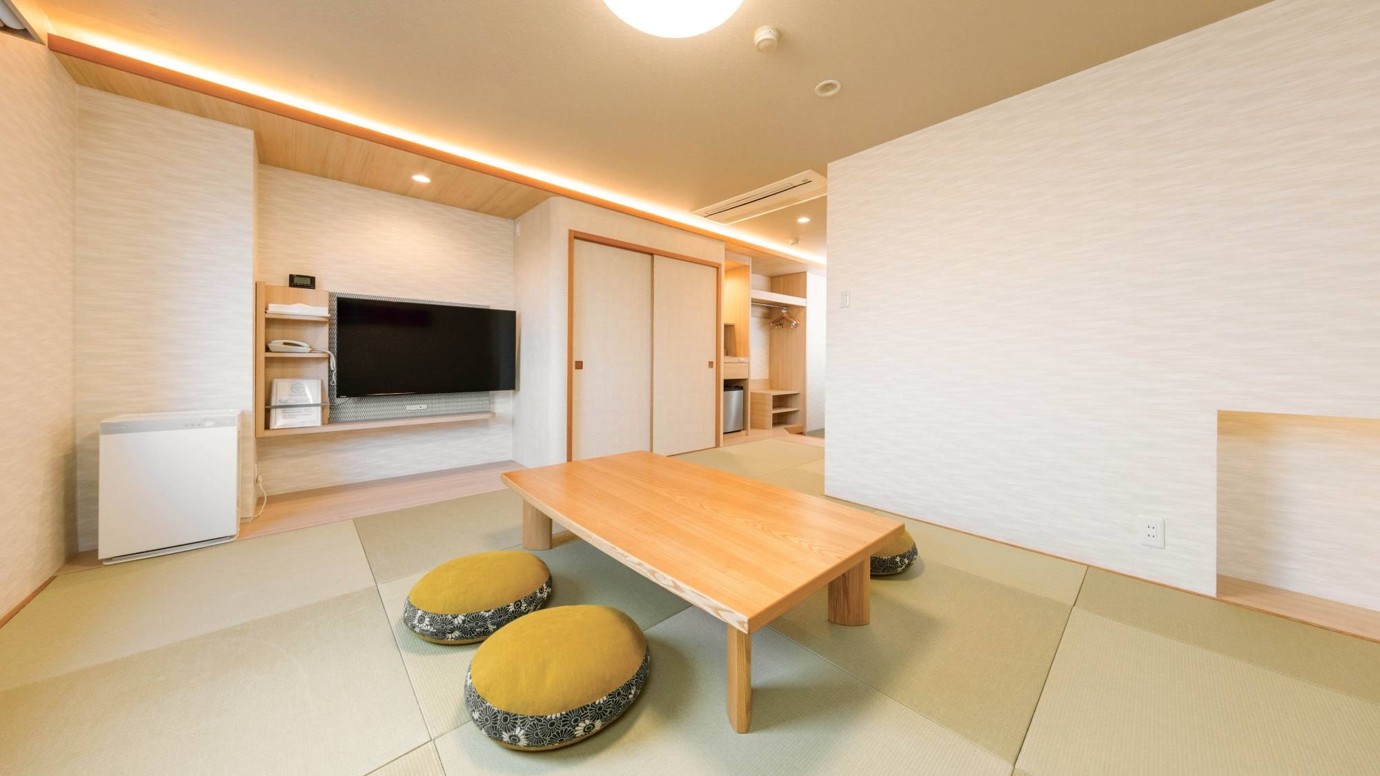 ・[Japanese-style room] A modern tatami room that can accommodate up to 4 people.
