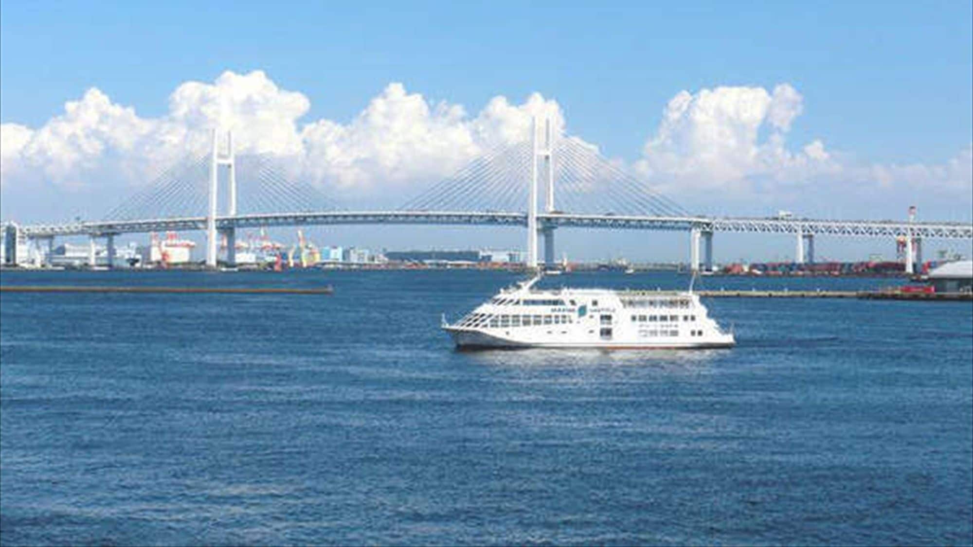 바다가 가까운 것도 요코하마만의 매력. 항구가의 요코하마입니다.