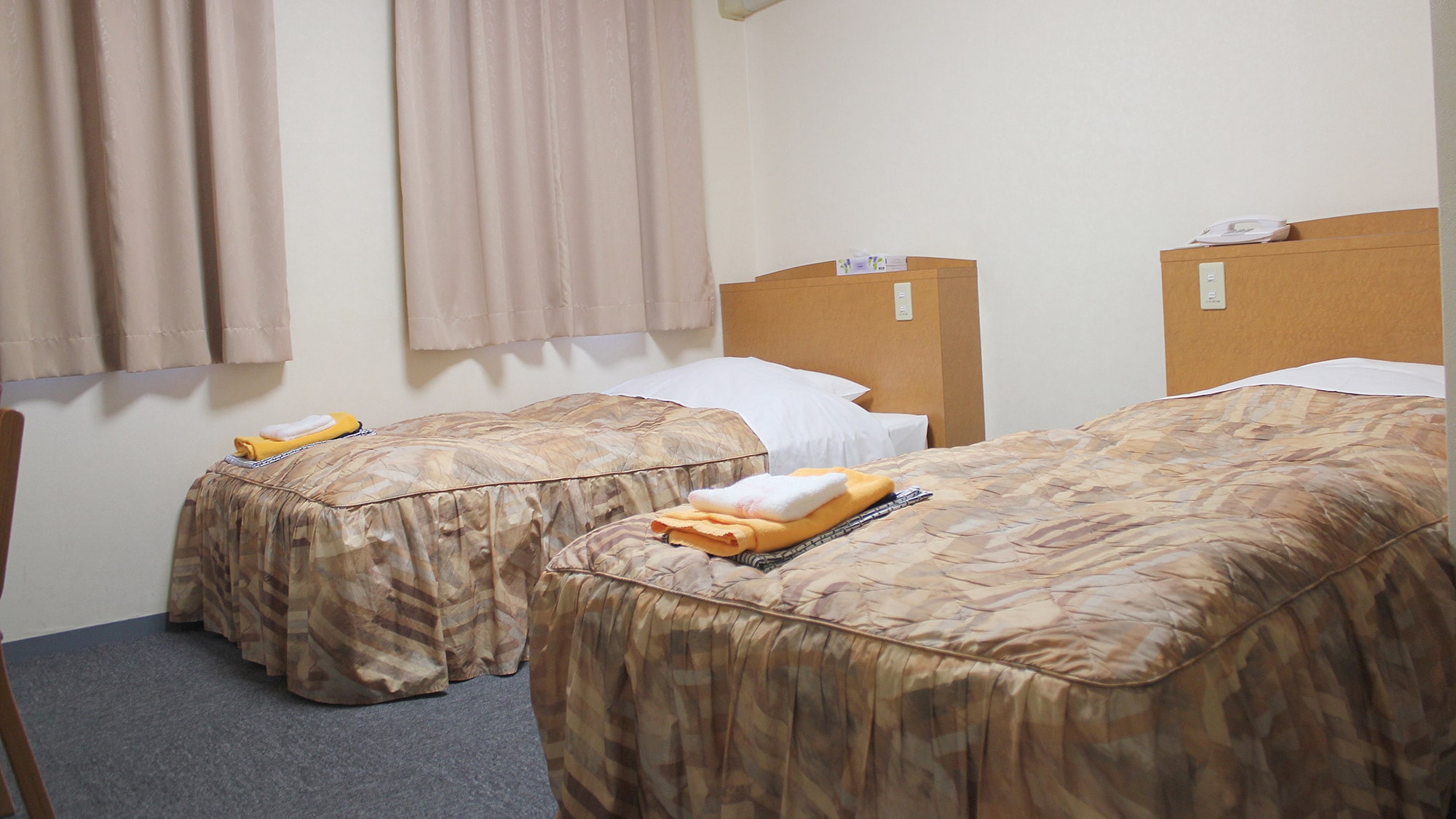 Kamar kembar
