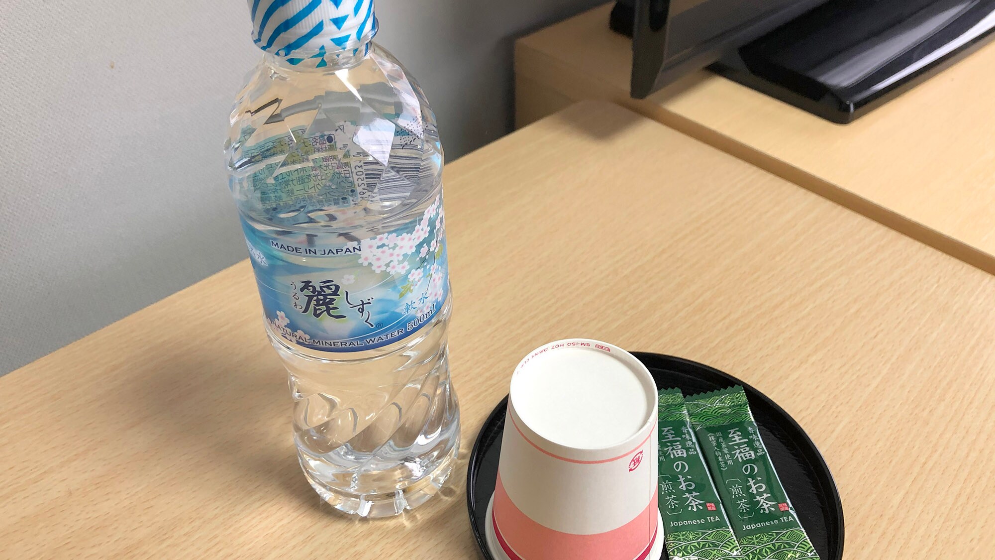 ・ One bottle of mineral water PET bottle is available for each person