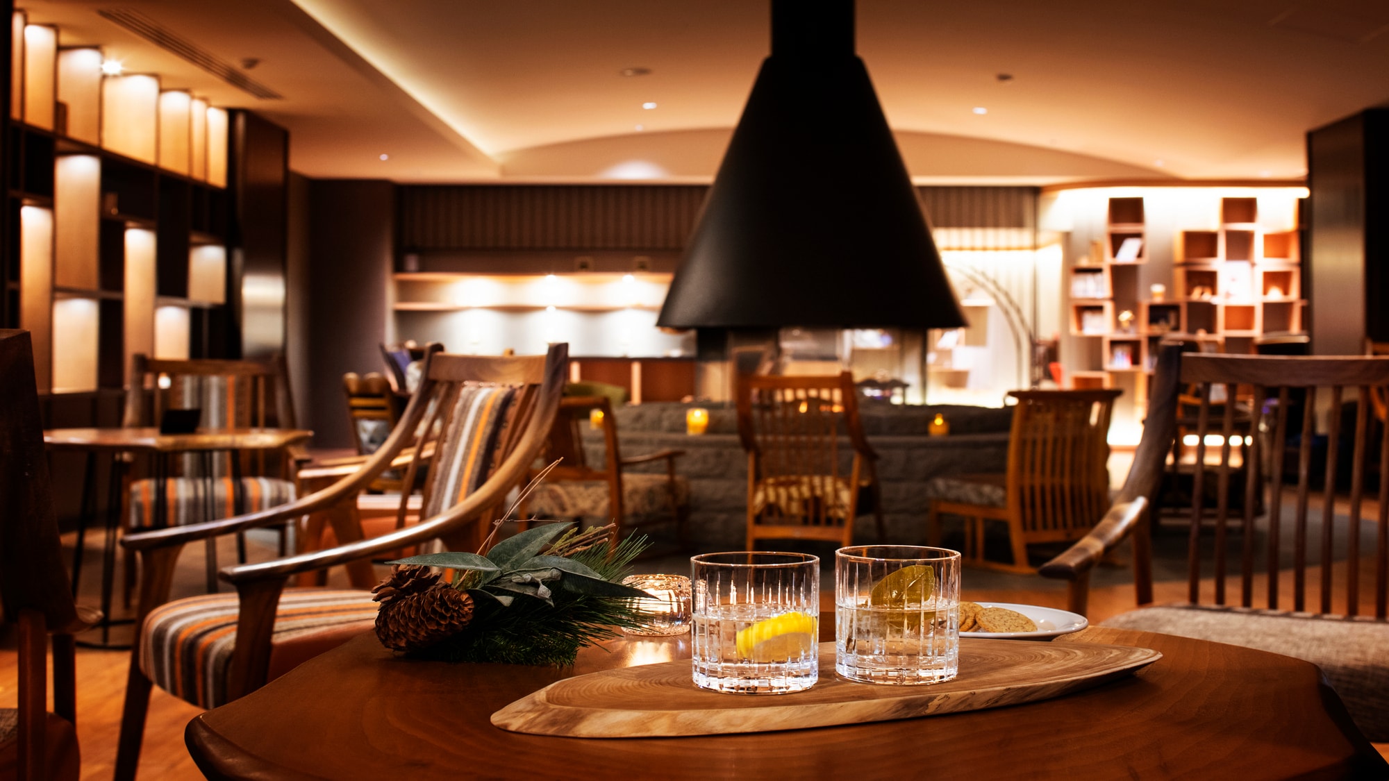 [Lounge Service] Infusions (pickled liquors) to enjoy as the night deepens