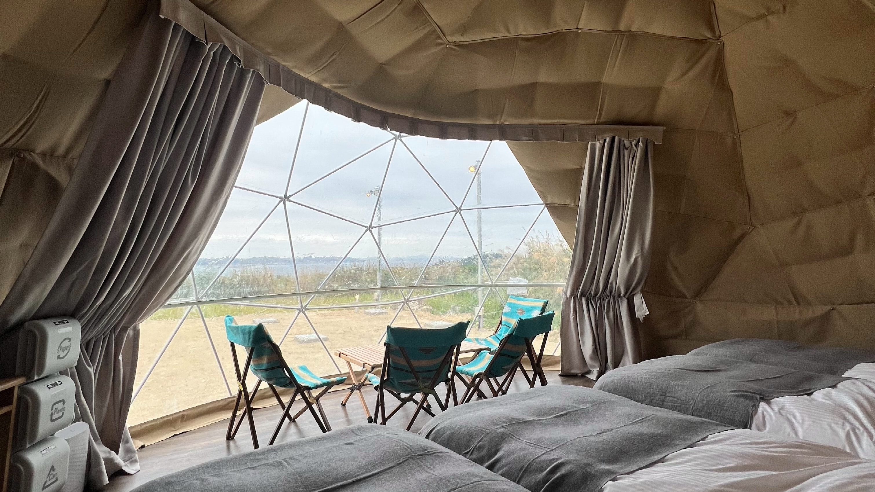 [Guest Rooms] Experience nature such as the forest and ocean even from inside the dome! An experience unique to glamping!