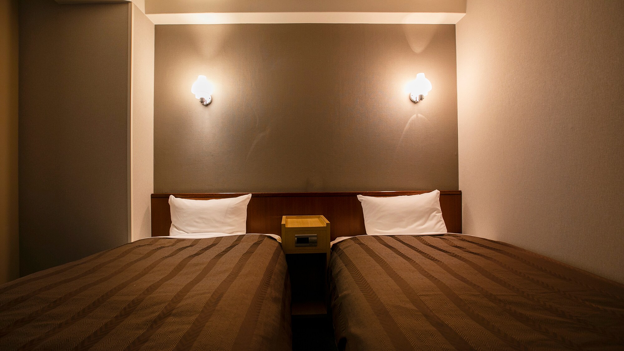[Standard / Twin] After enjoying the hot springs and sauna, relax and enter your dreams.