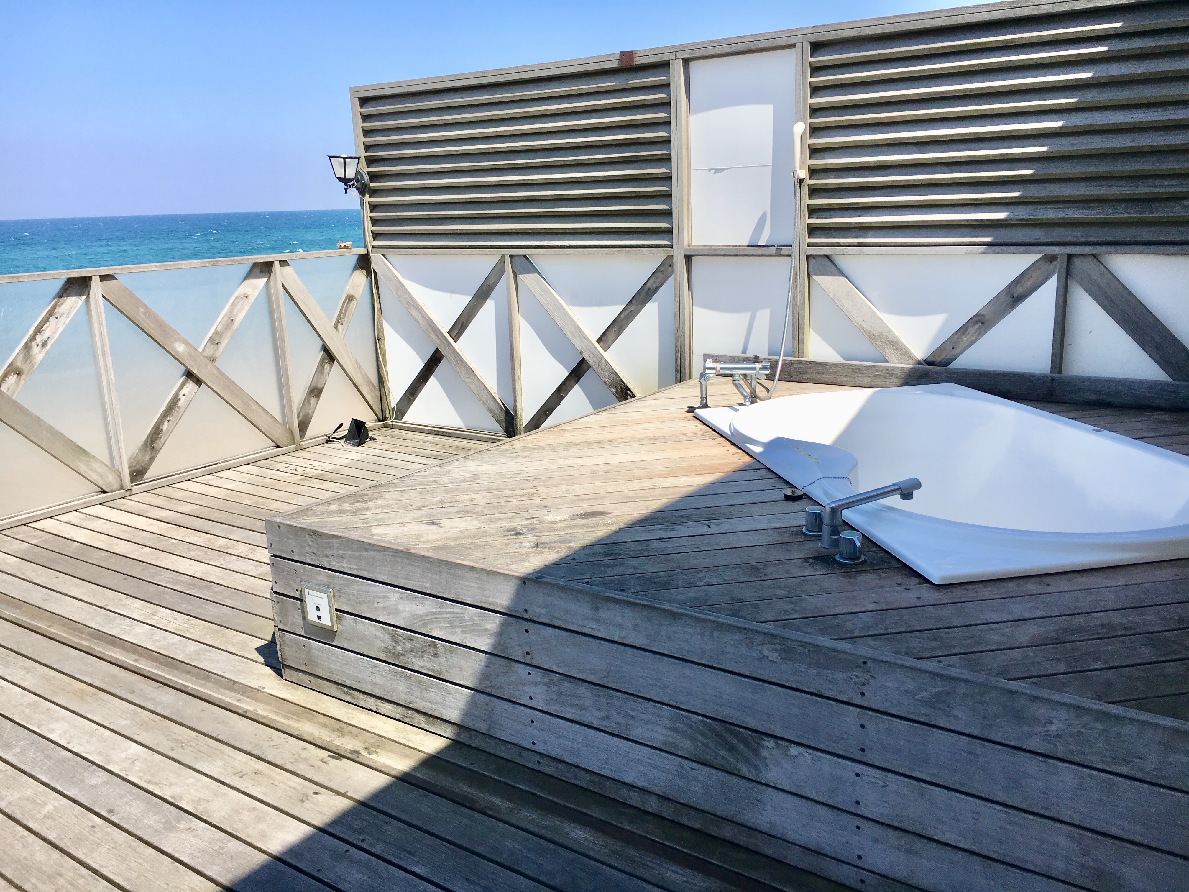 [Horisenbon] Open-air bath in guest room