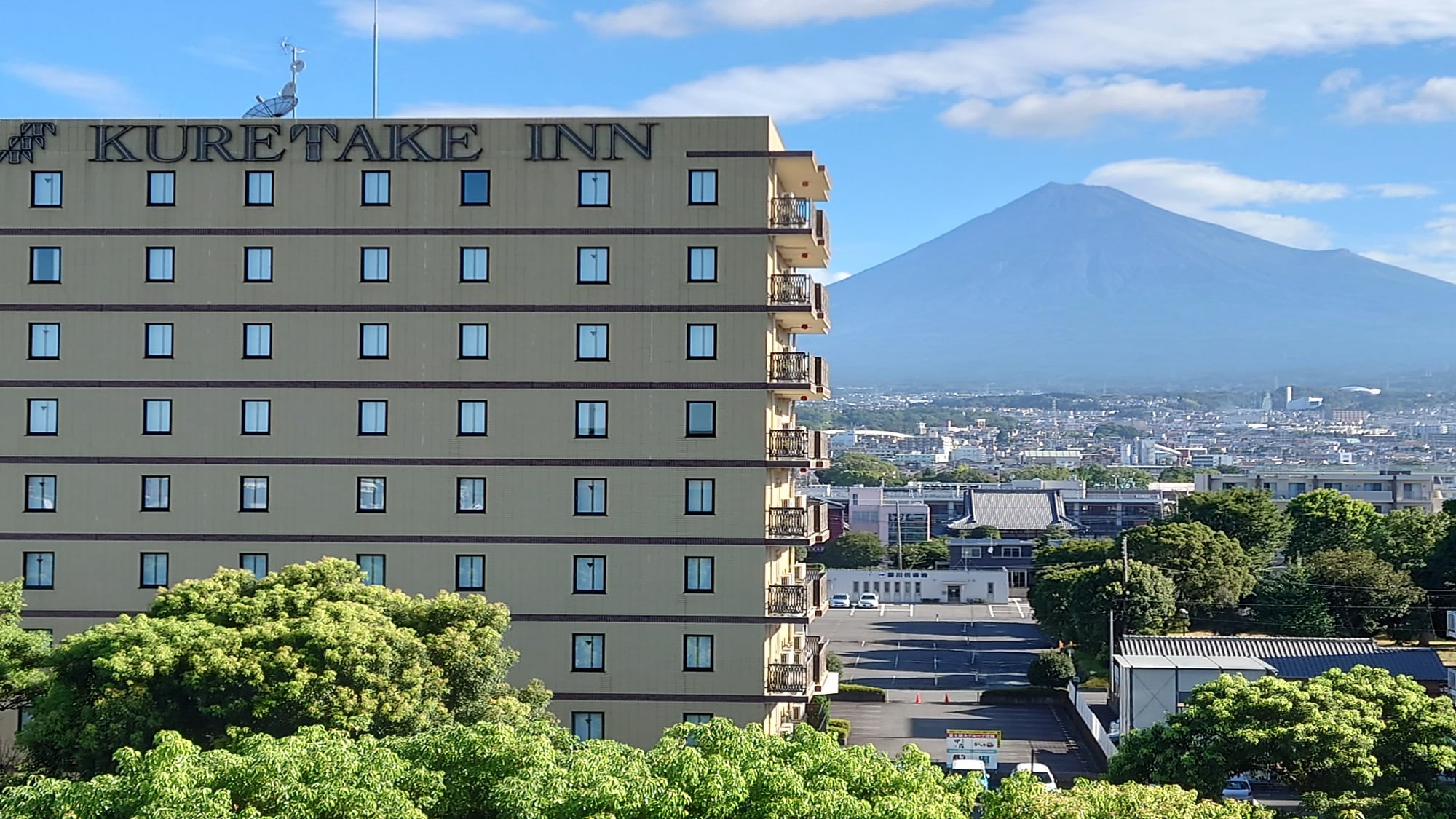 富士山吳竹旅館外觀