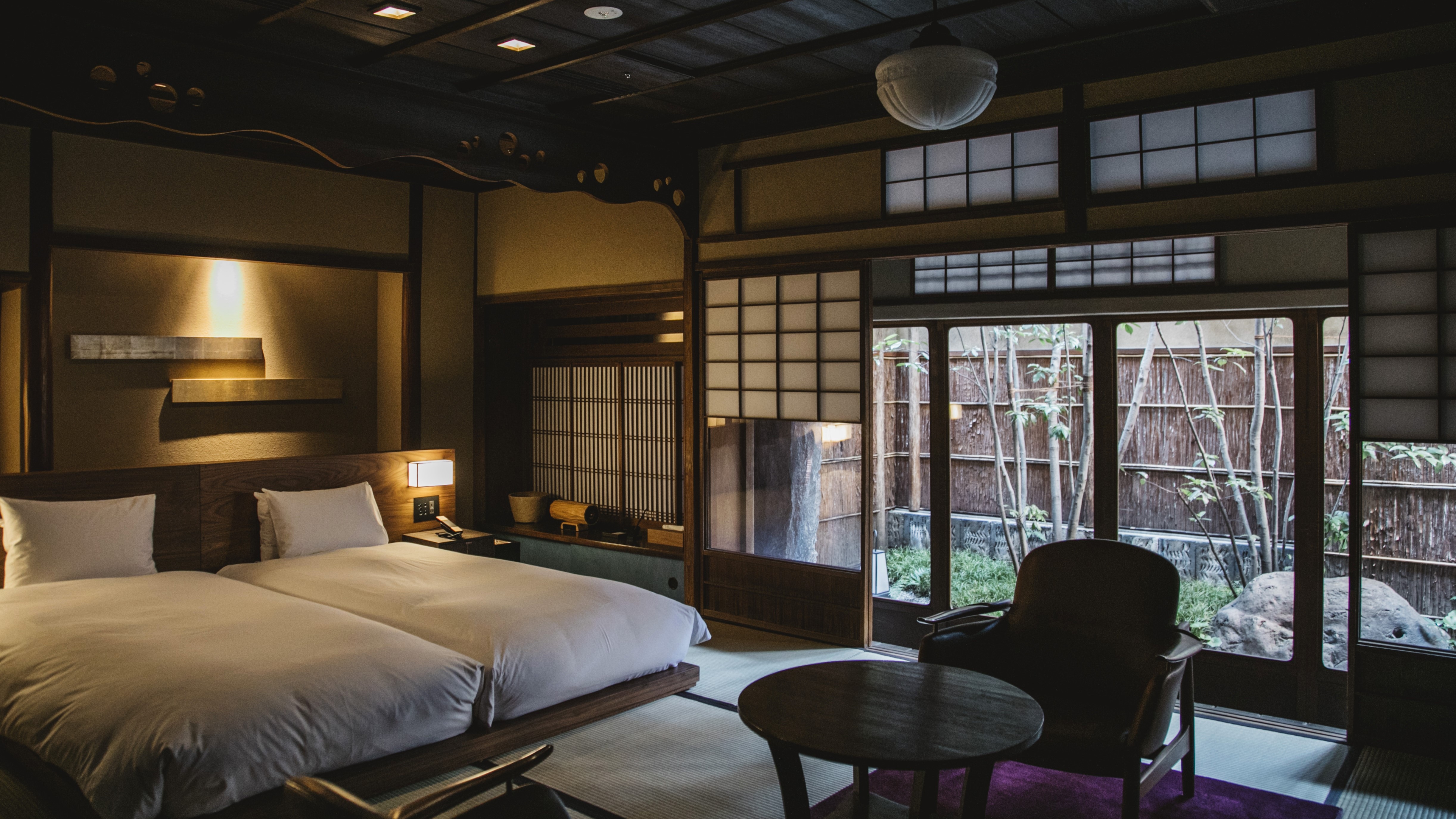 อาคารหลัก 102: ห้องดีลักซ์ฮอลลีวูดเตียงแฝดพร้อมสวนส่วนตัว