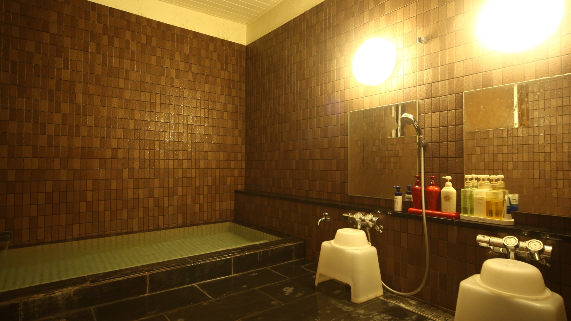 An example of a large communal bath