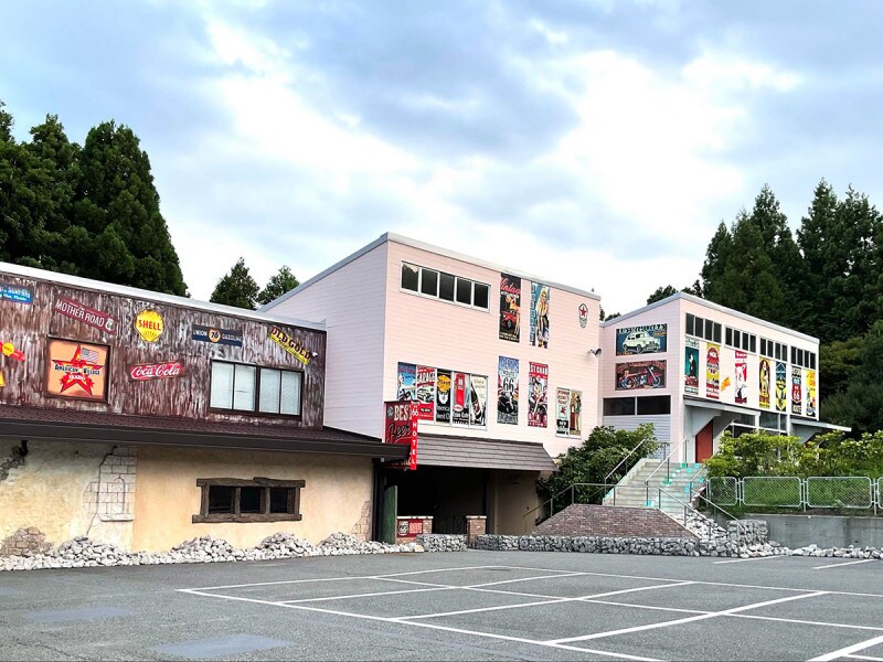 旅遊景點：美國村伊卡霍