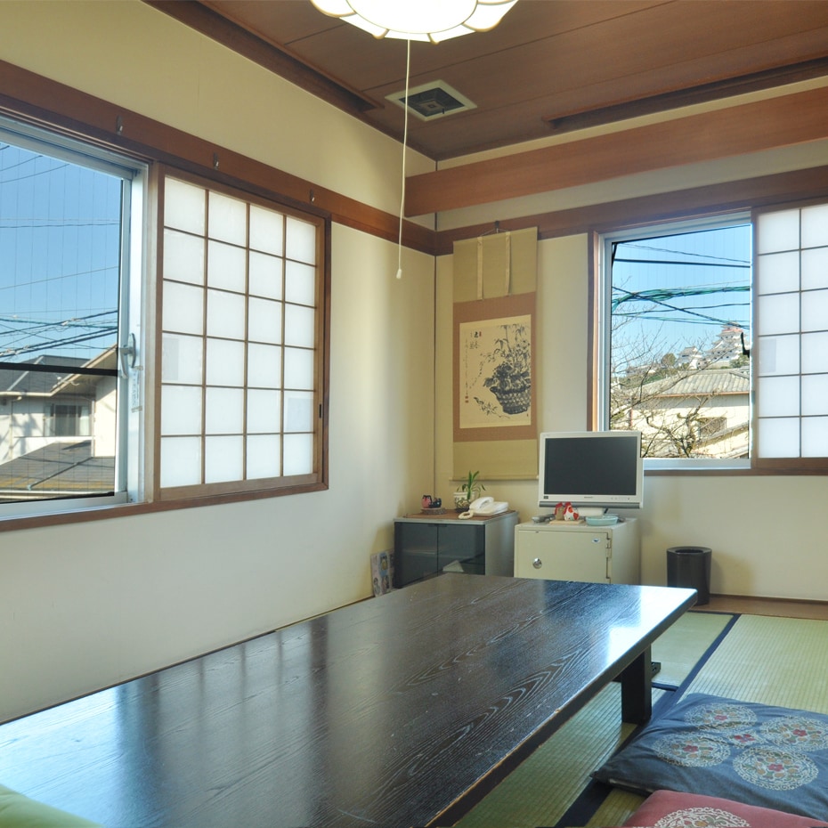 Room overlooking Karatsu Castle