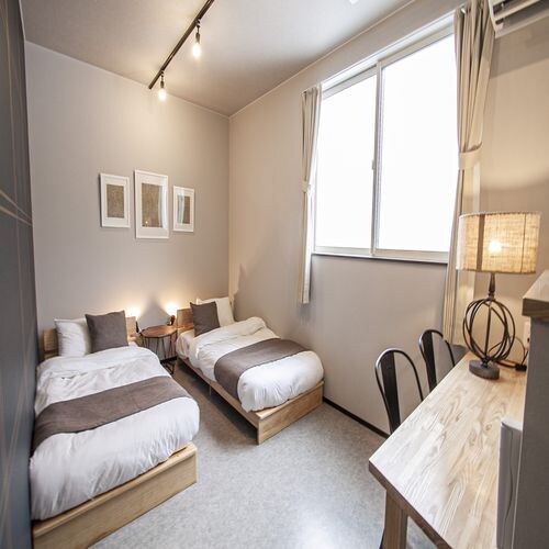Room 3
