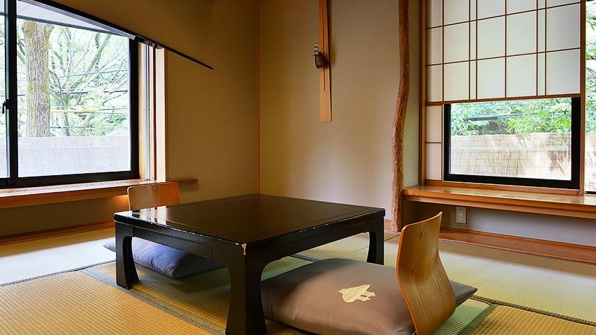 主樓-日式房間帶公共休息室現代-竹華