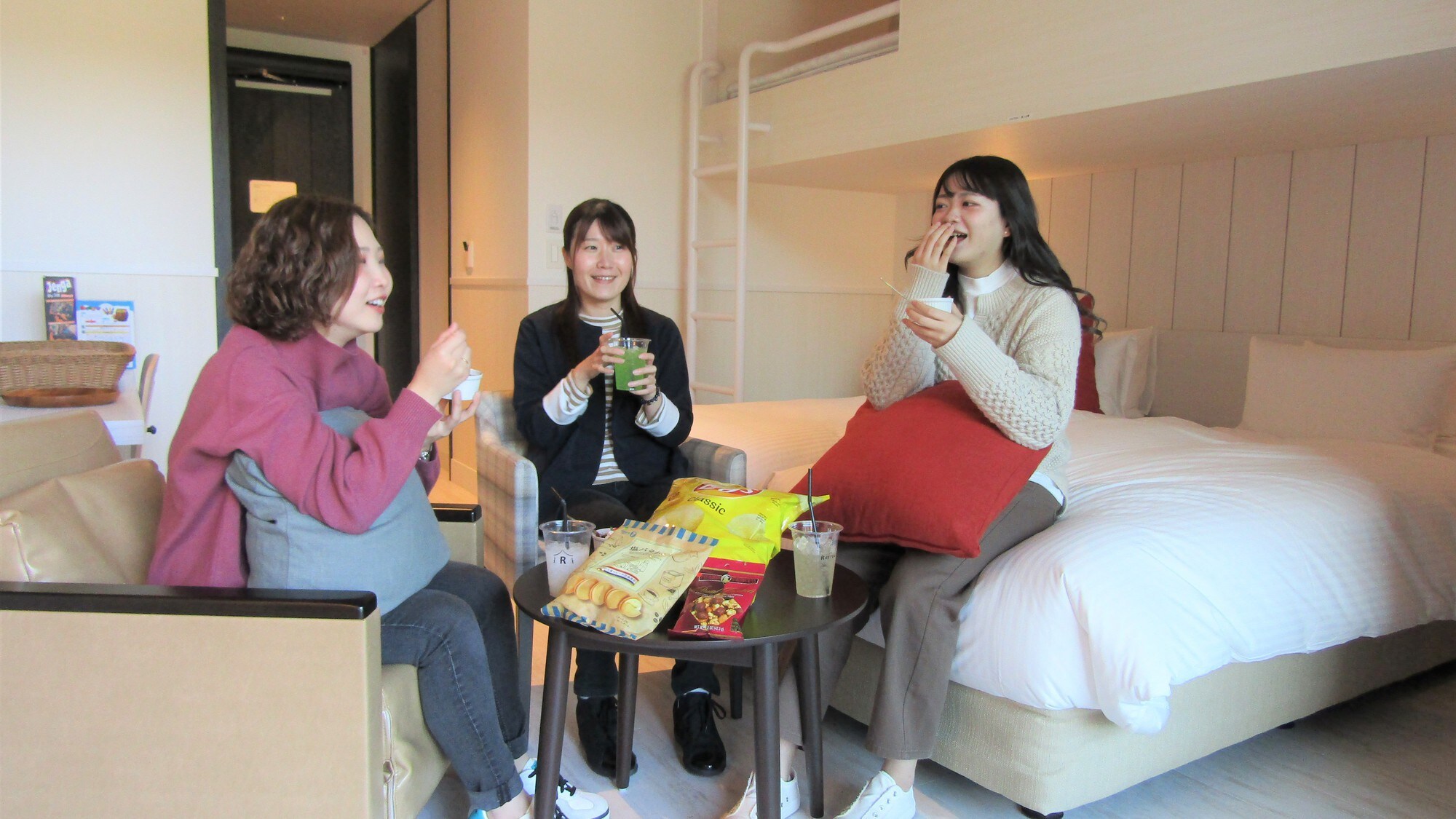 여자 회 귀여워 즐거운 ♪